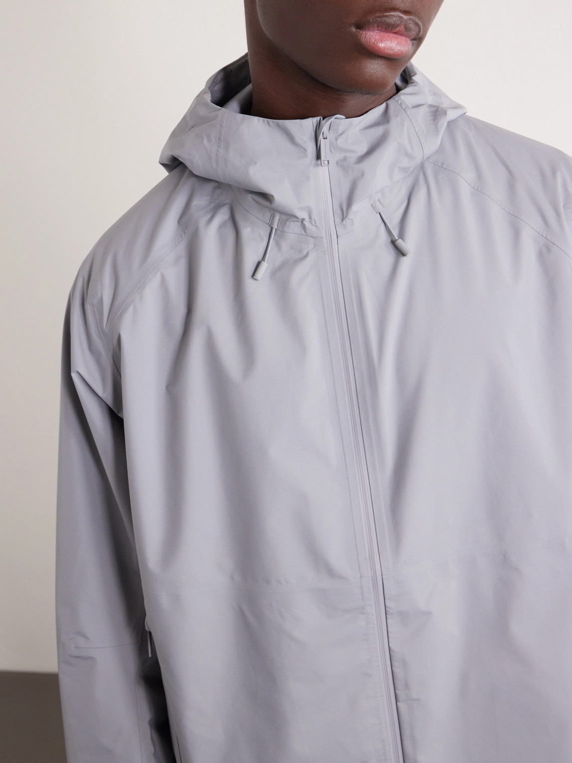 Horizon Rain Shell Hooded Jacket