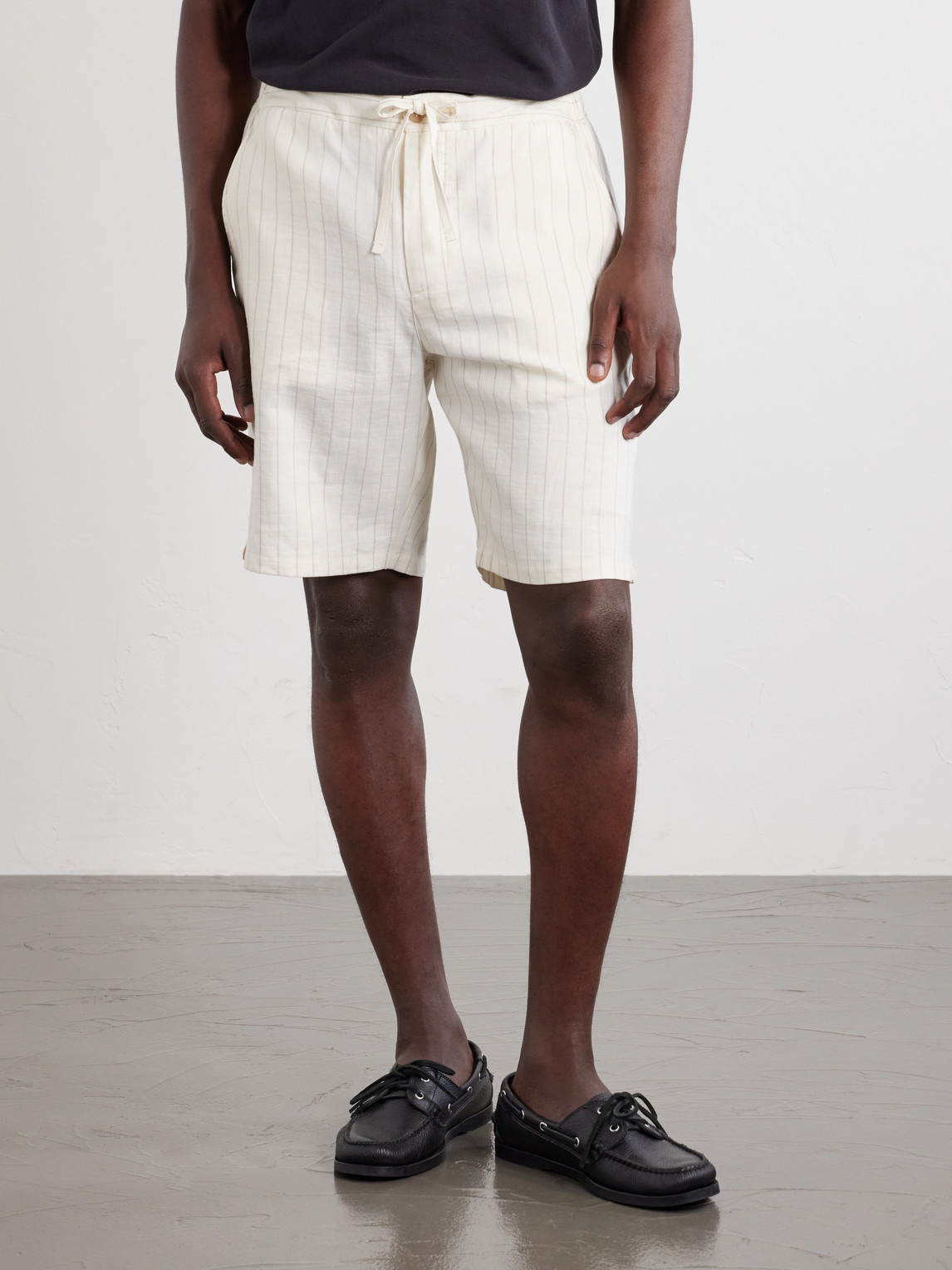 Frescobol Carioca Straight-Leg Striped Linen and Cotton-Blend Drawstring Shorts - Men | Thumbnail 3 Frescobol Carioca Straight-Leg Striped Linen and Cotton-Blend Drawstring Shorts - Men | Thumbnail 3