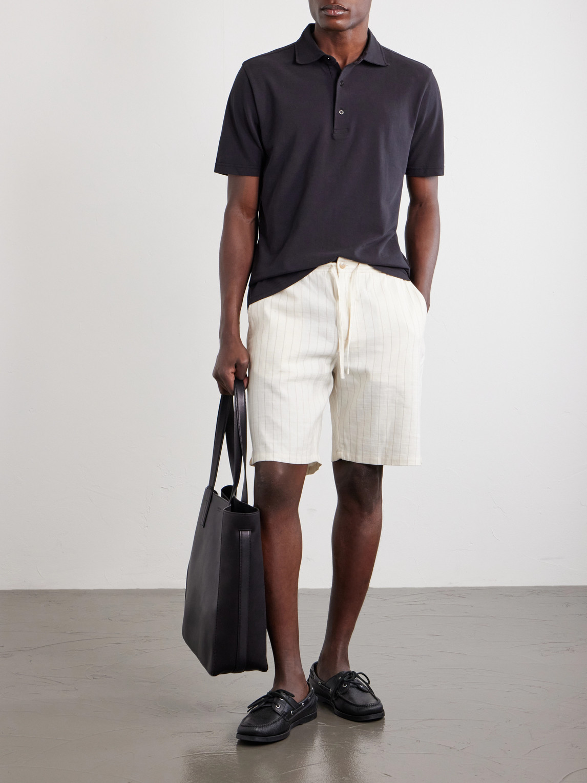 Frescobol Carioca Straight-Leg Striped Linen and Cotton-Blend Drawstring Shorts - Men | Thumbnail 2 Frescobol Carioca Straight-Leg Striped Linen and Cotton-Blend Drawstring Shorts - Men | Thumbnail 2