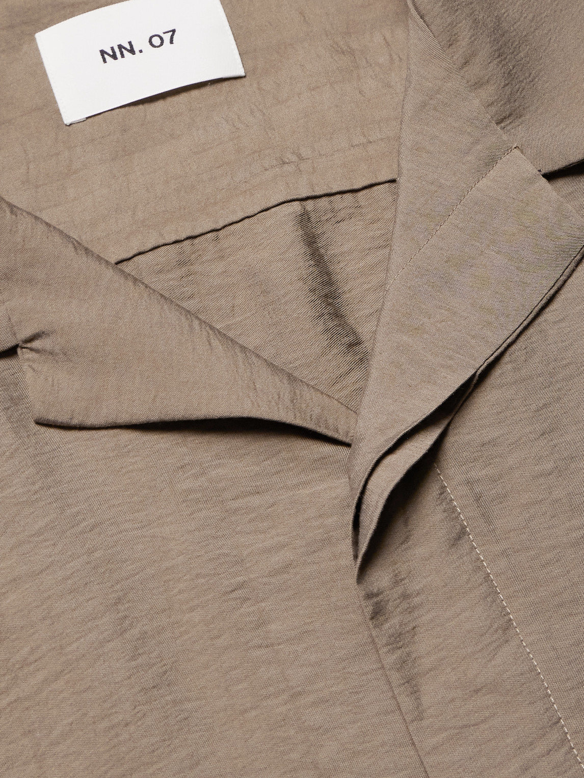 Hank 5971 Camp-Collar Modal-Blend Seersucker Shirt