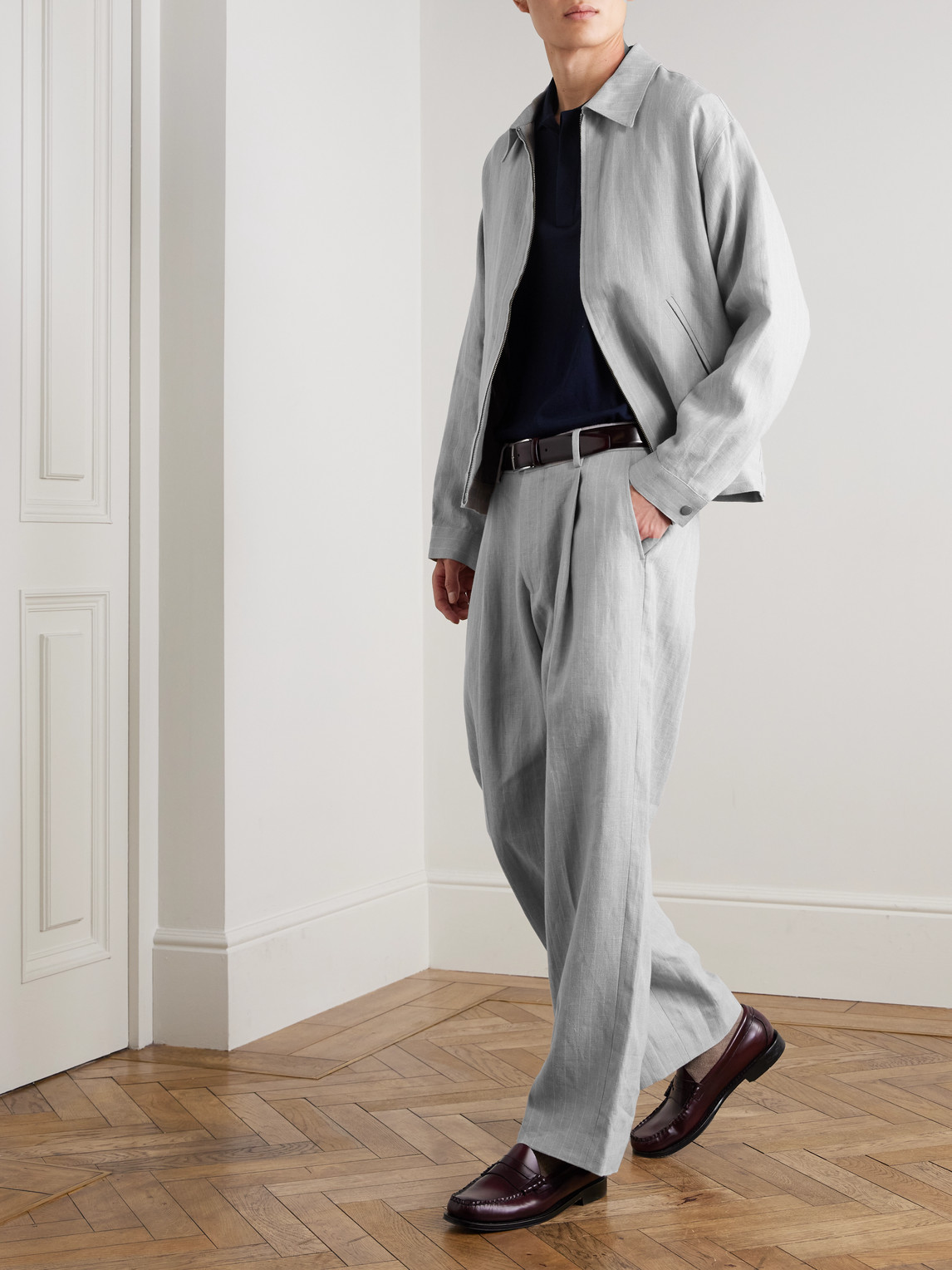 Kay 1455 Straight-Leg Pleated Pinstriped Linen Trousers