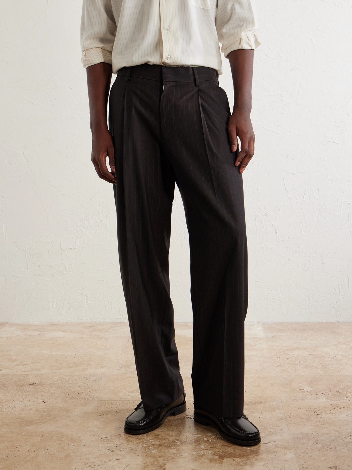 Kay 10037 Straight-Leg Pleated Woven Trousers