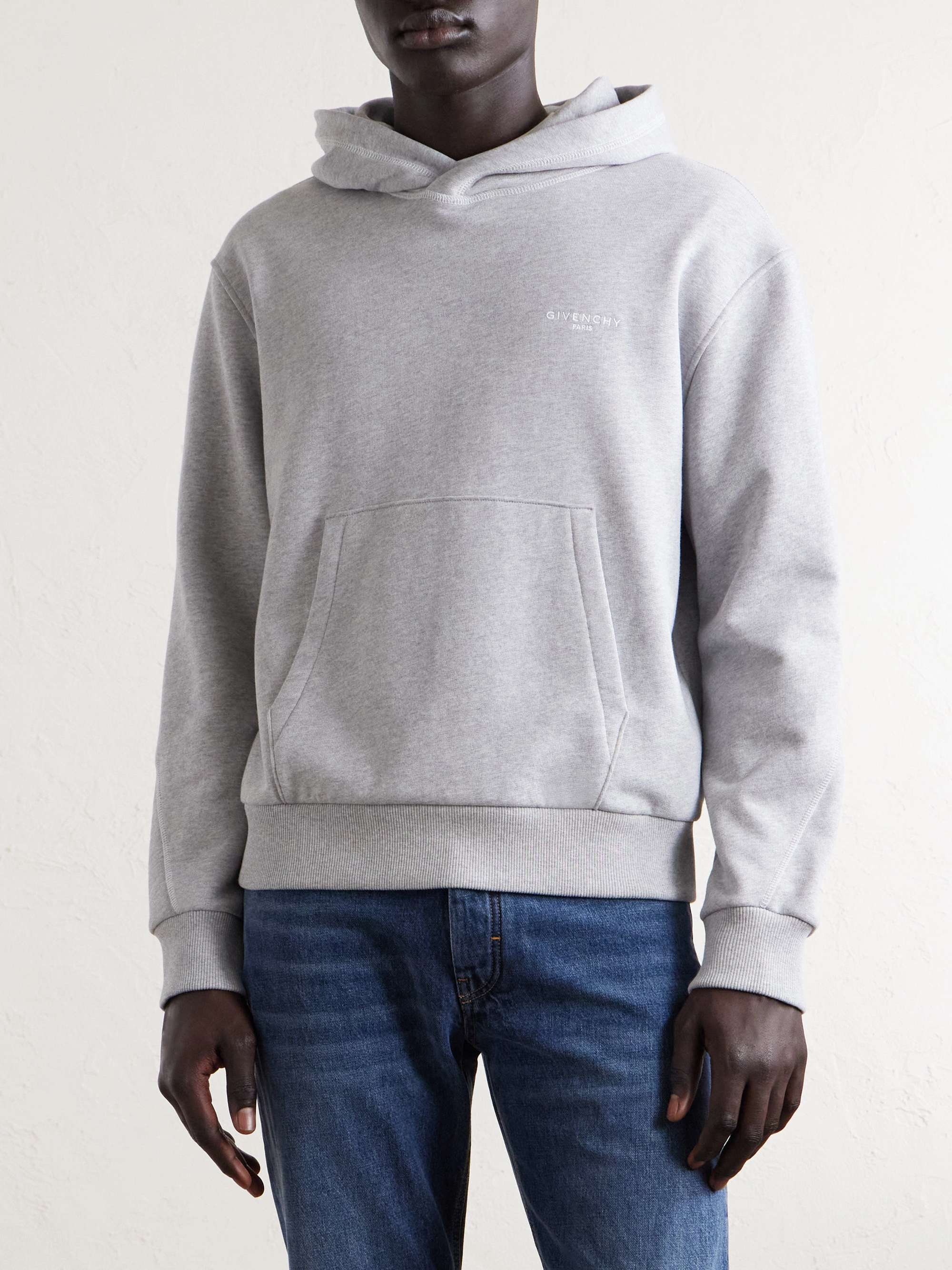 GIVENCHY 