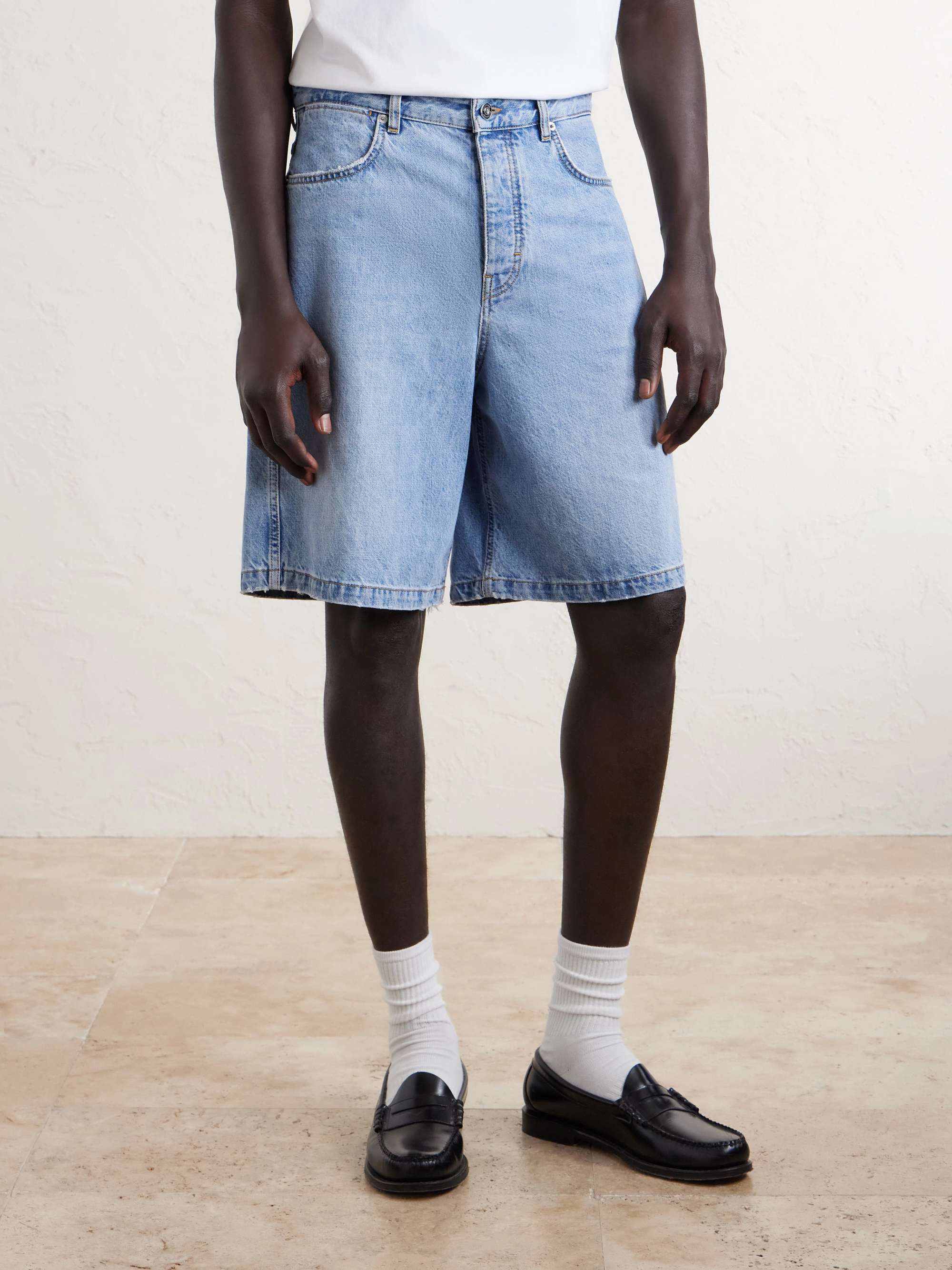 GIVENCHY 