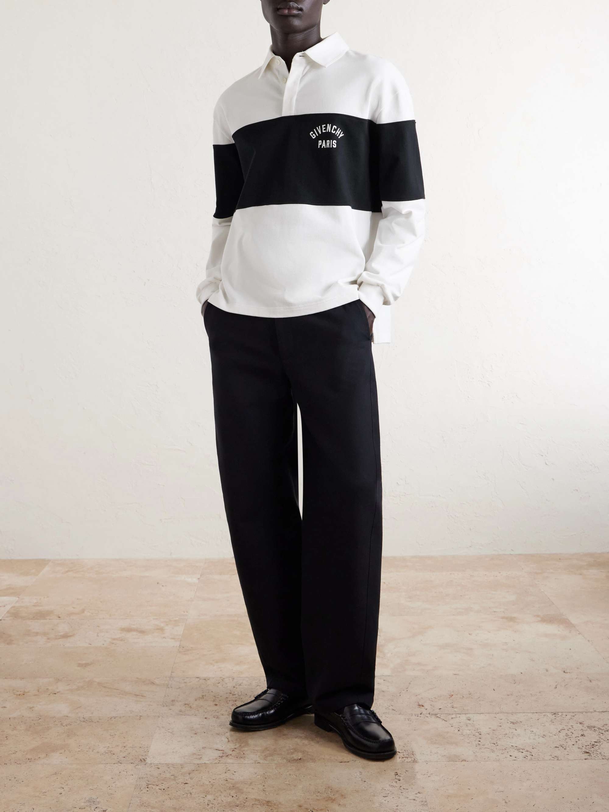 GIVENCHY 
