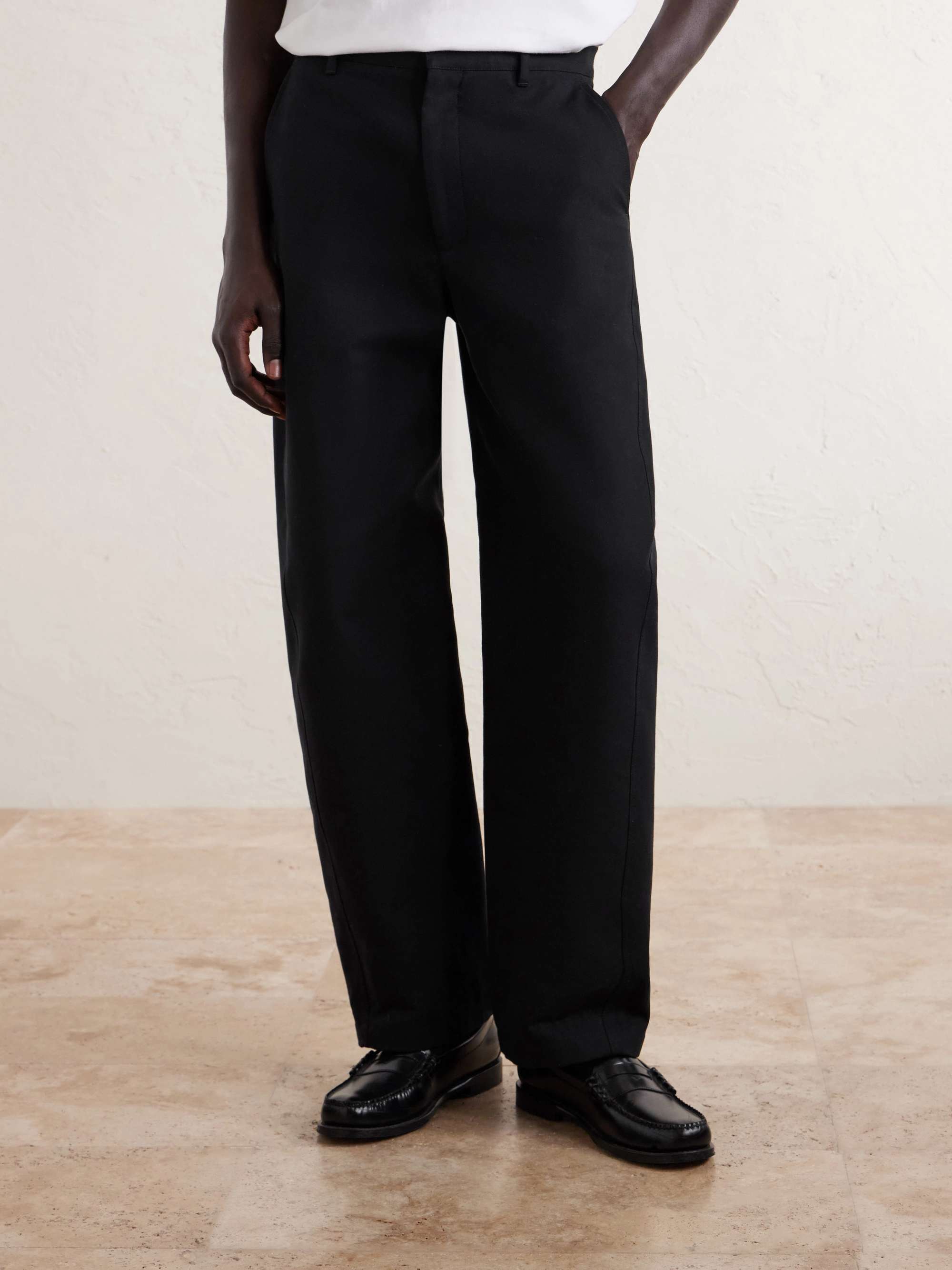 GIVENCHY 