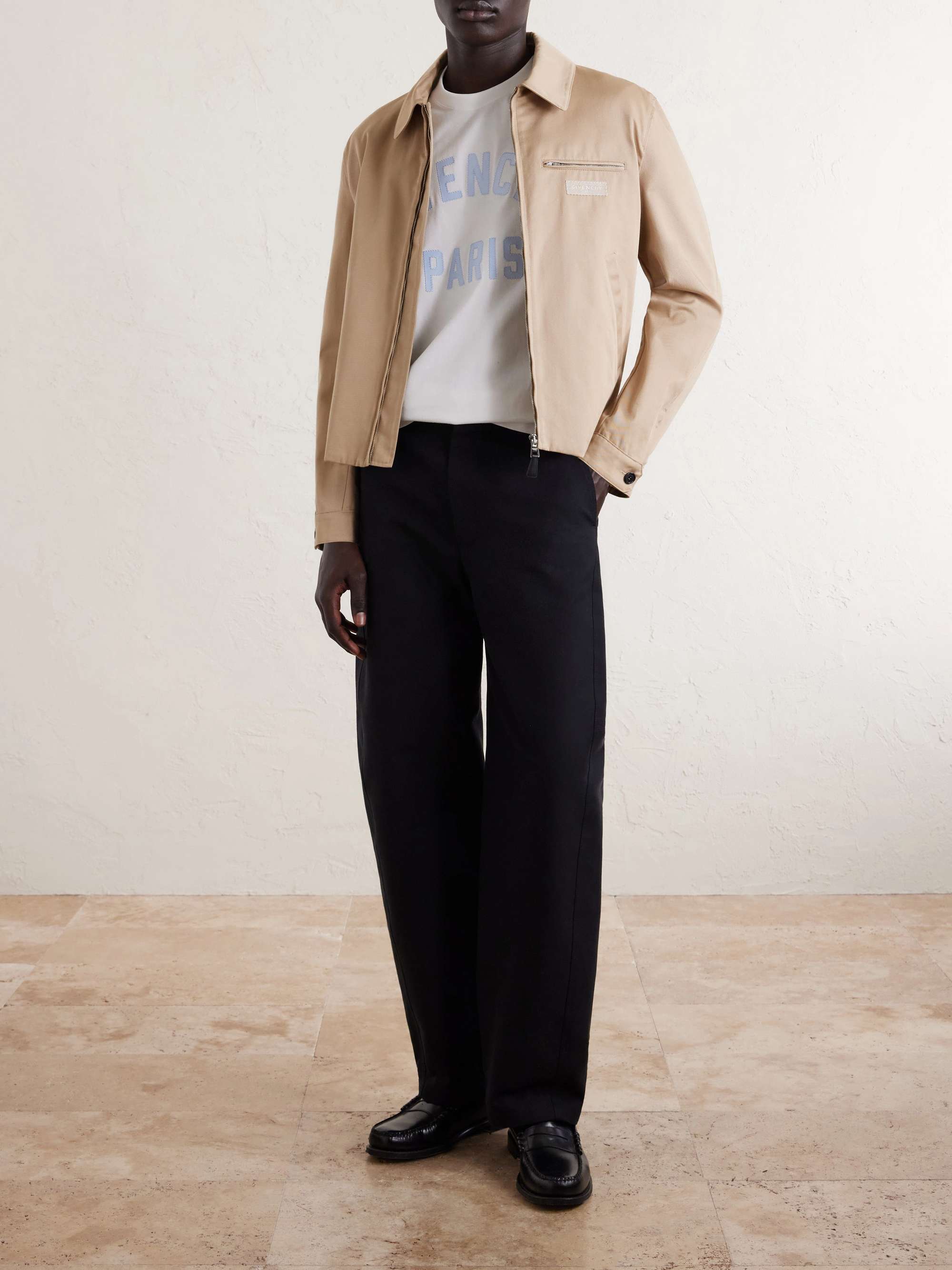 GIVENCHY 