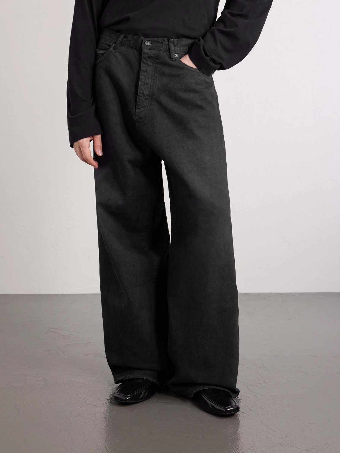 Wide Leg Jeans