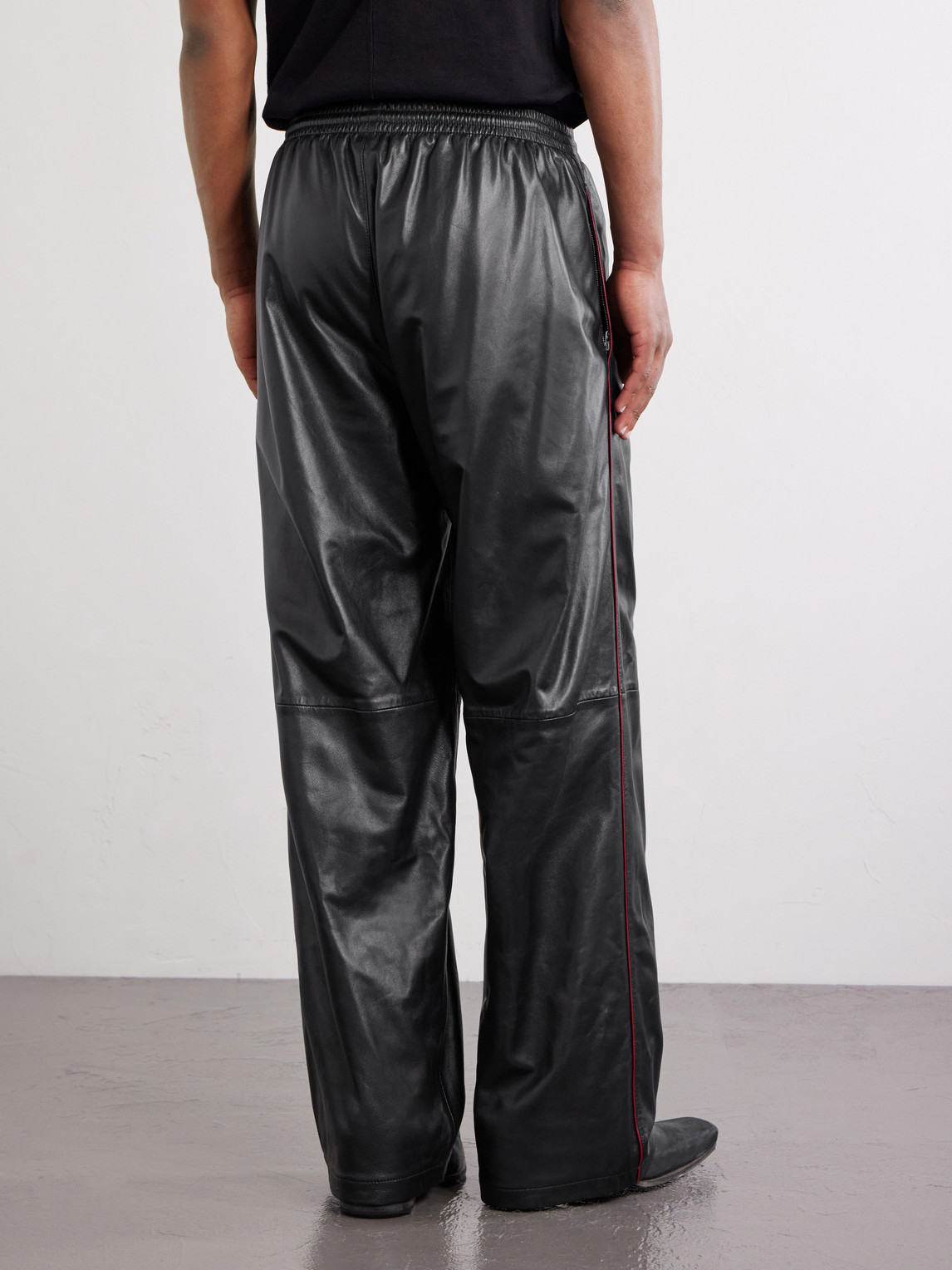 Straight-Leg Logo-Print Sweatpants