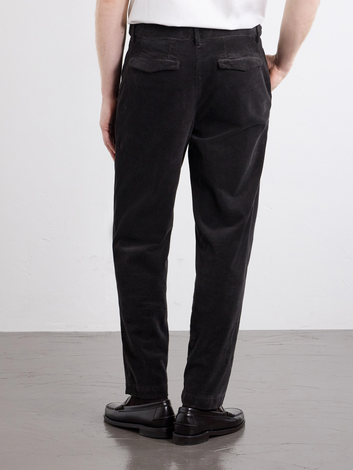  Barena - Straight-leg Pleated Courduroy Trousers - Men - Brown - It 46 
