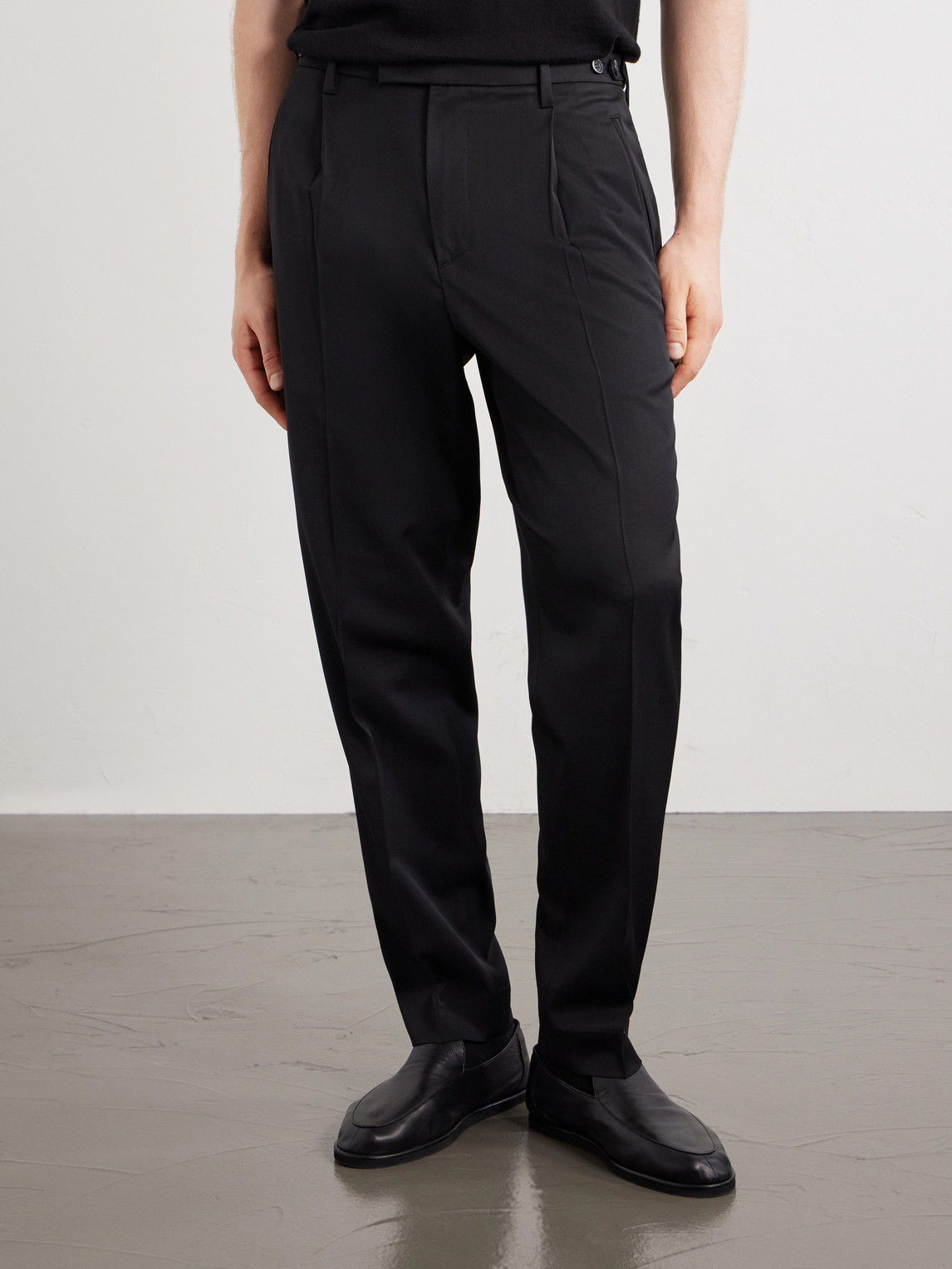 Straight-Leg Pleated Wool-Blend Gabardine Trousers