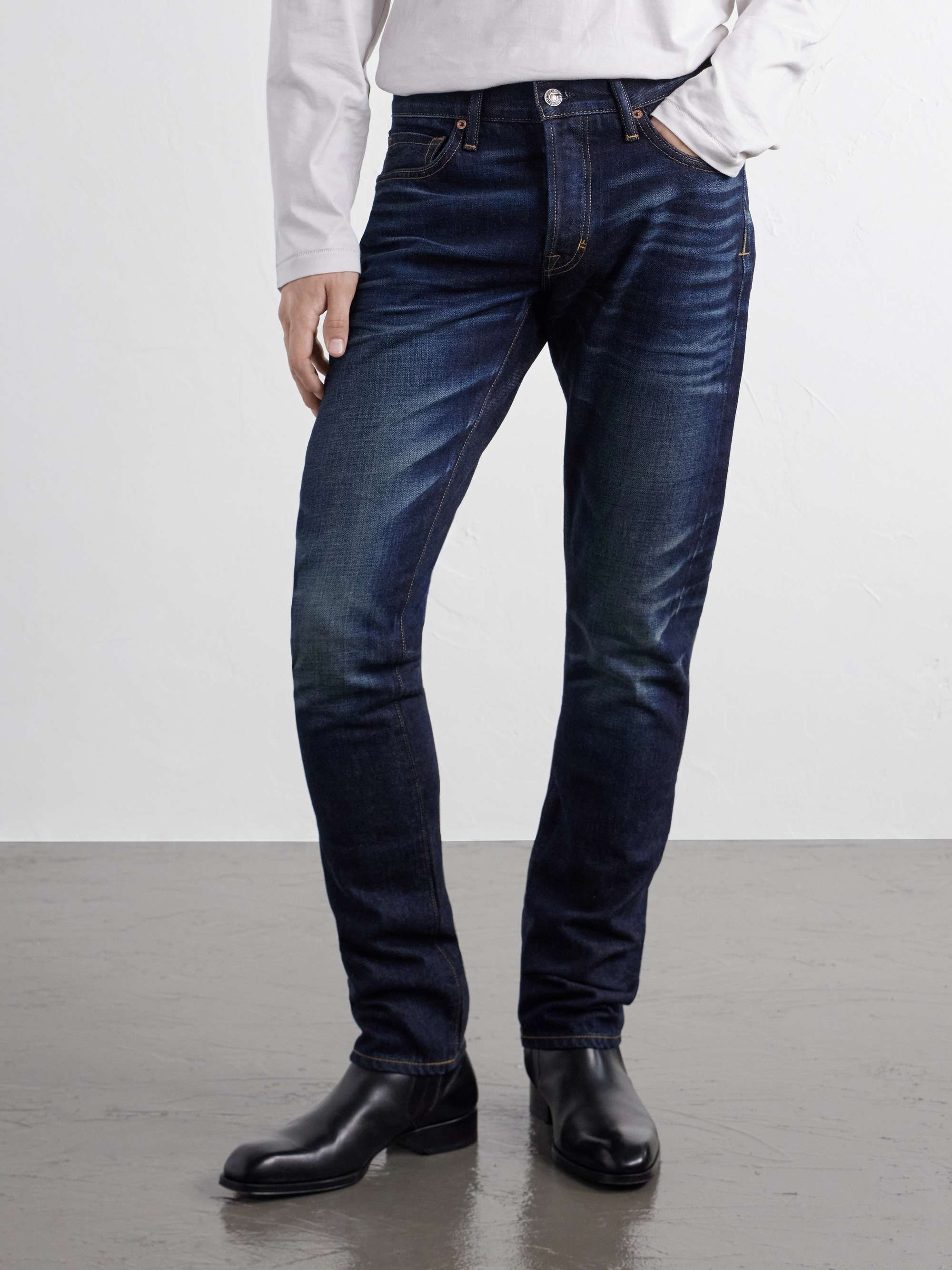 TOM FORD 