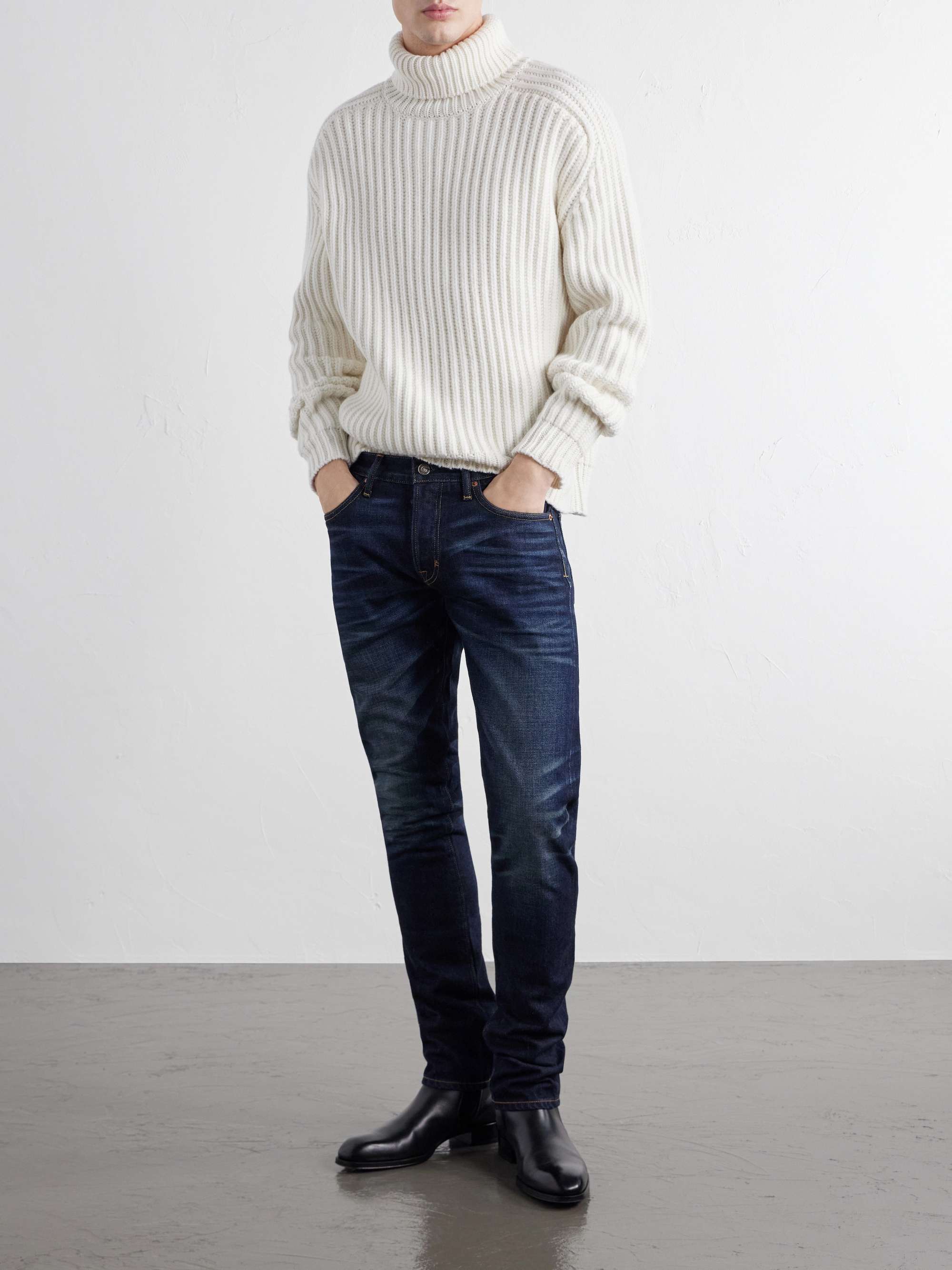 TOM FORD 