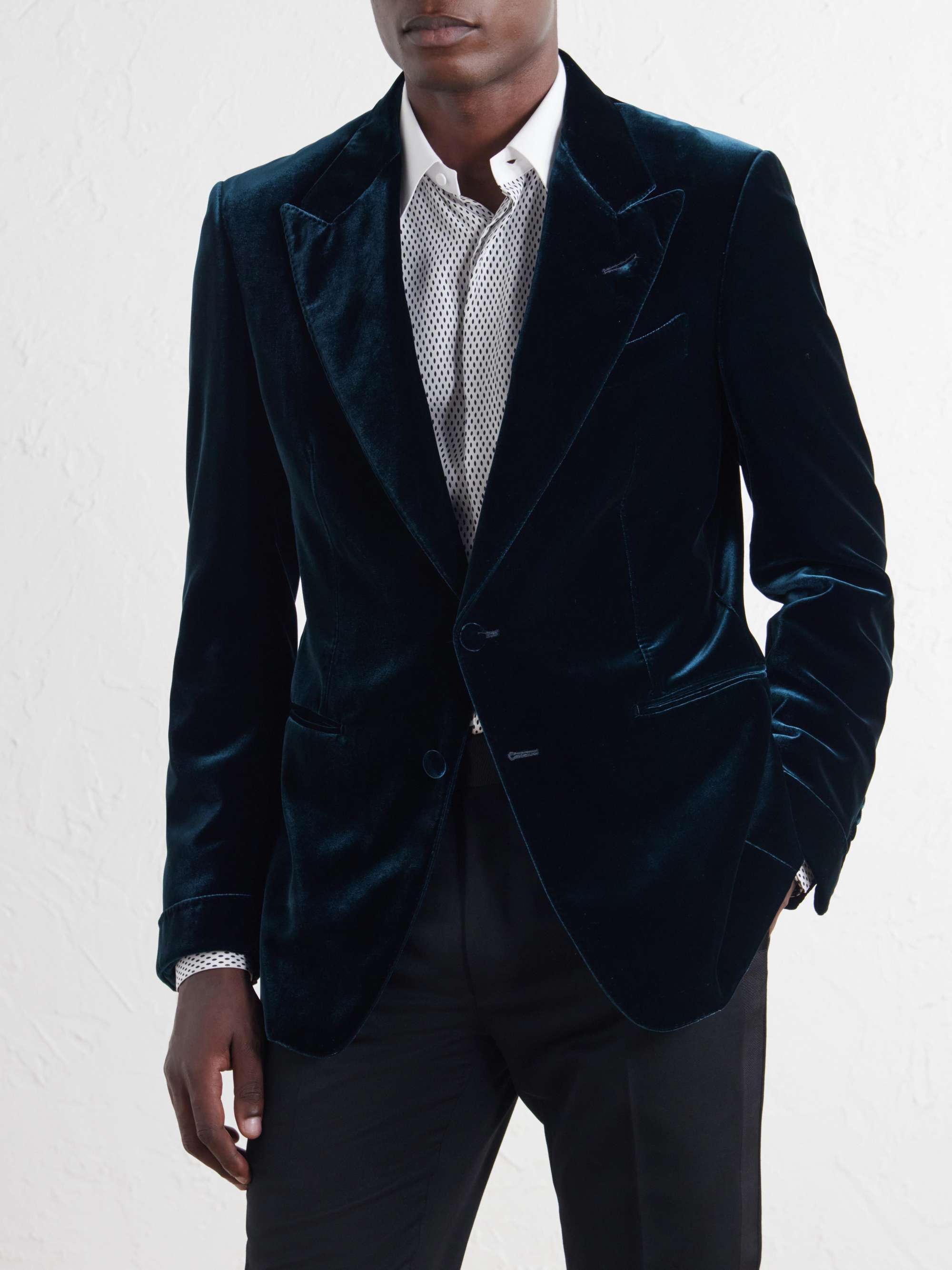 TOM FORD 
