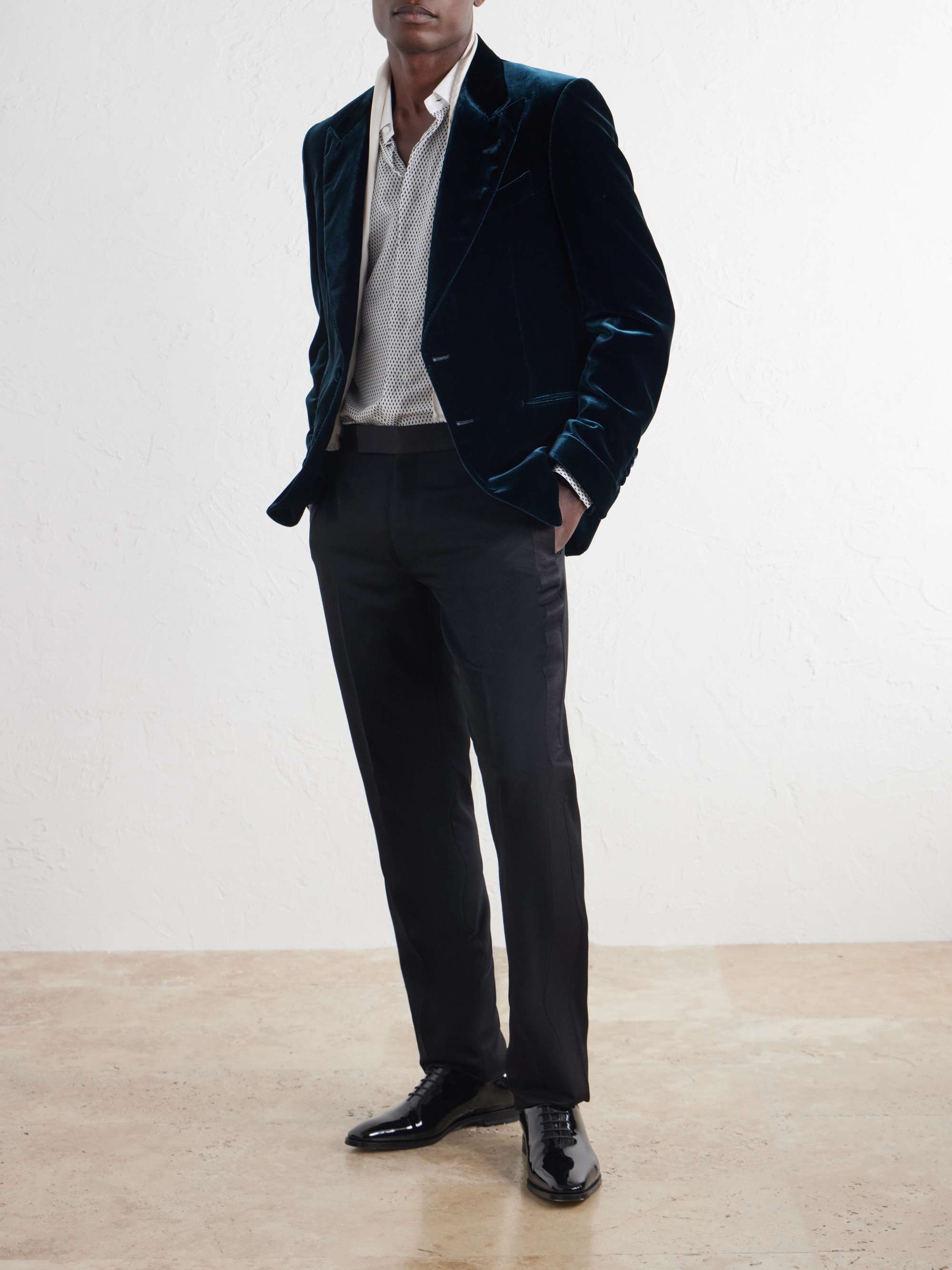 TOM FORD 