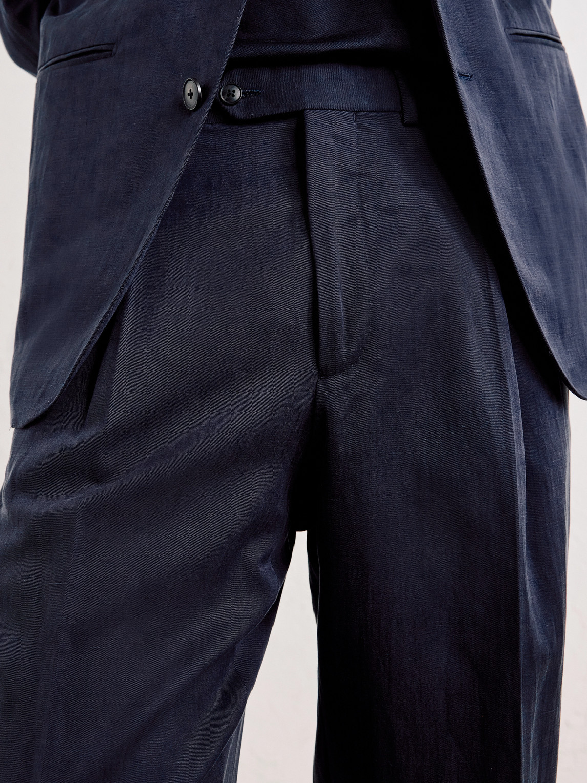 Amo Straight-Leg Pleated Silk And Linen-Blend Suit Trousers