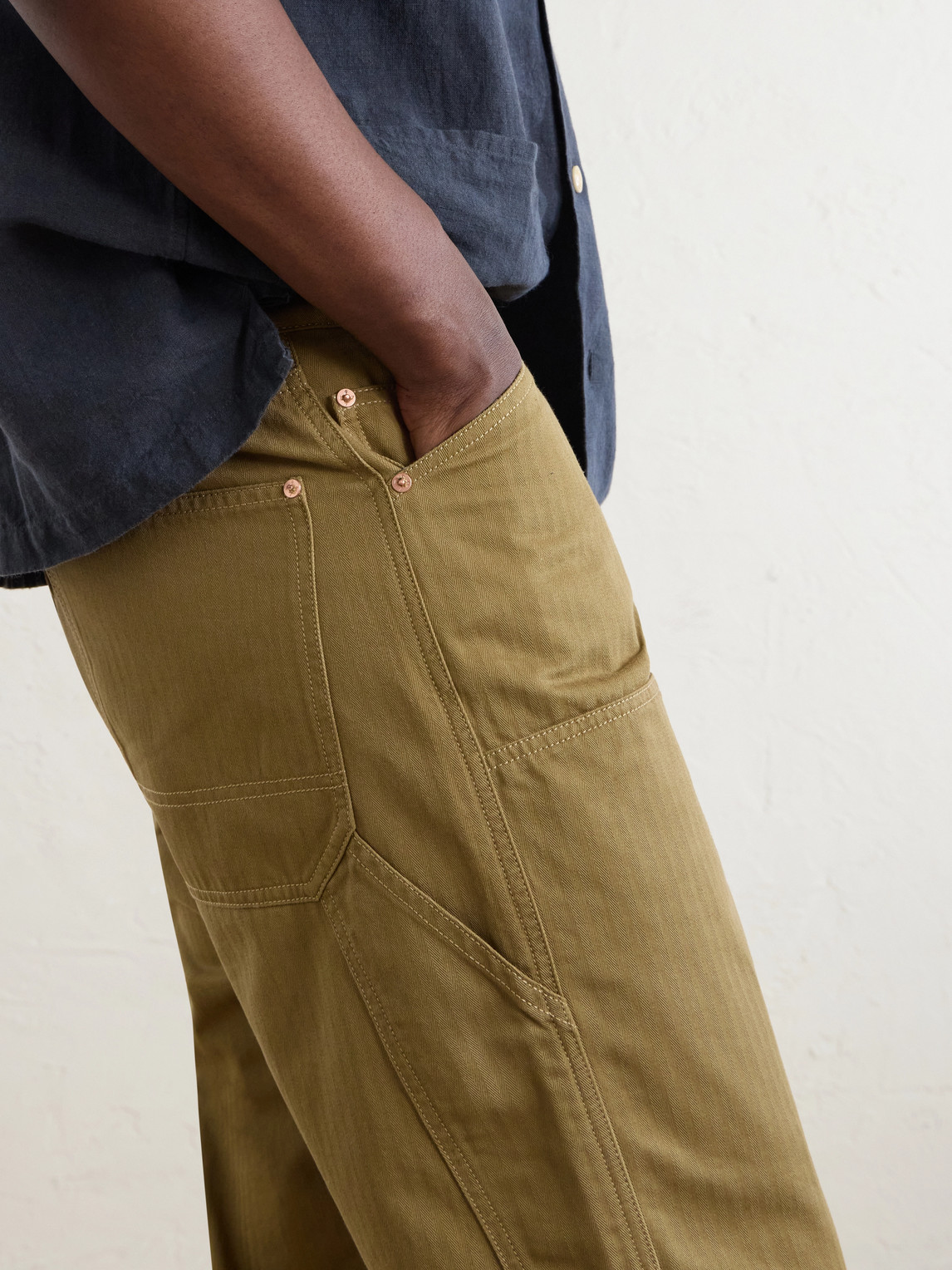 Drake's Carpenter Straight-Leg Cotton Cargo Trousers - Men | Thumbnail 6 Drake's Carpenter Straight-Leg Cotton Cargo Trousers - Men | Thumbnail 6