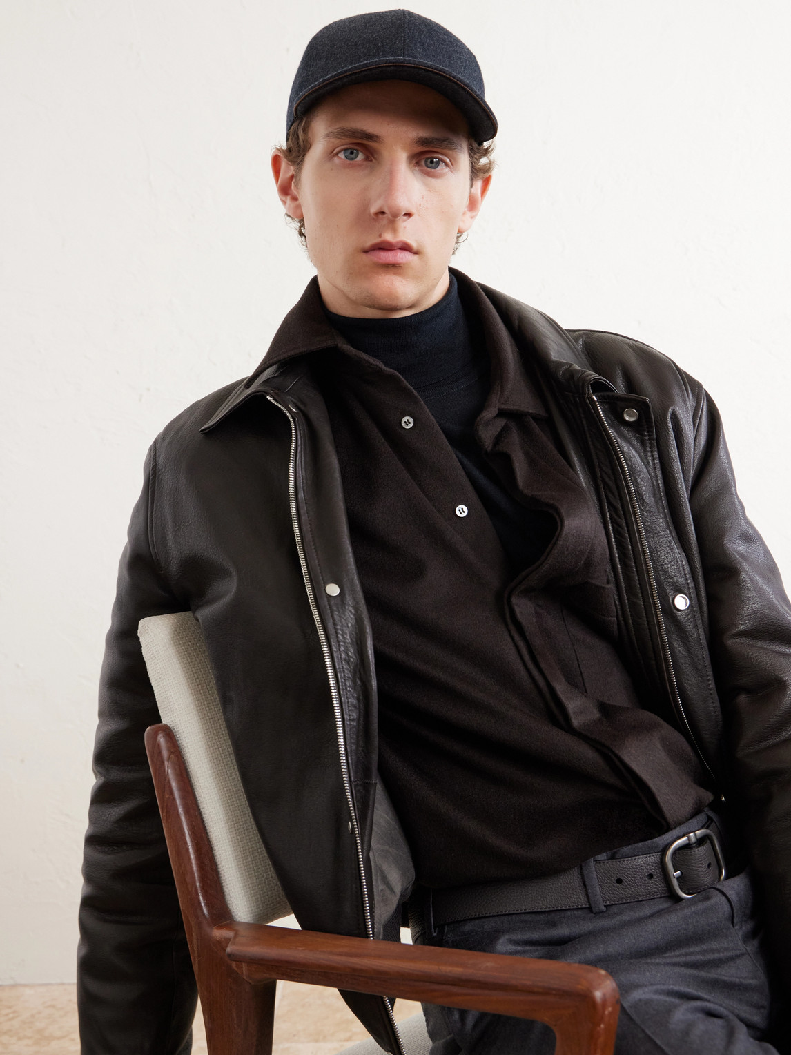 Canali Logo-appliquéd Wool Cap In Gray