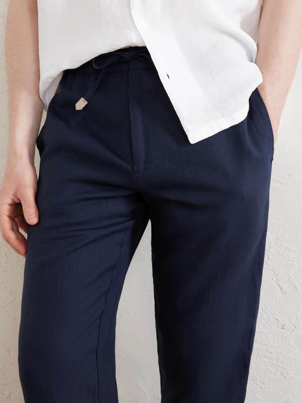 Straight-Leg Linen Trousers