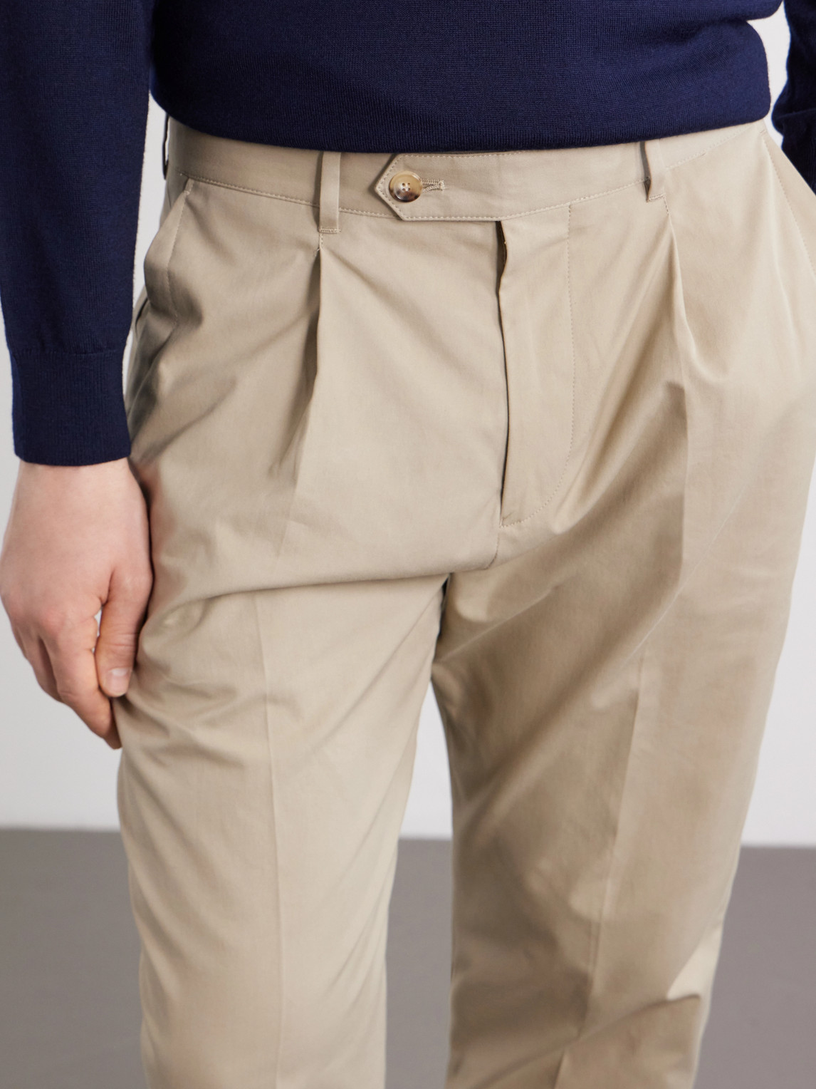 Straight-Leg Pleated Organic Cotton-Twill Trousers