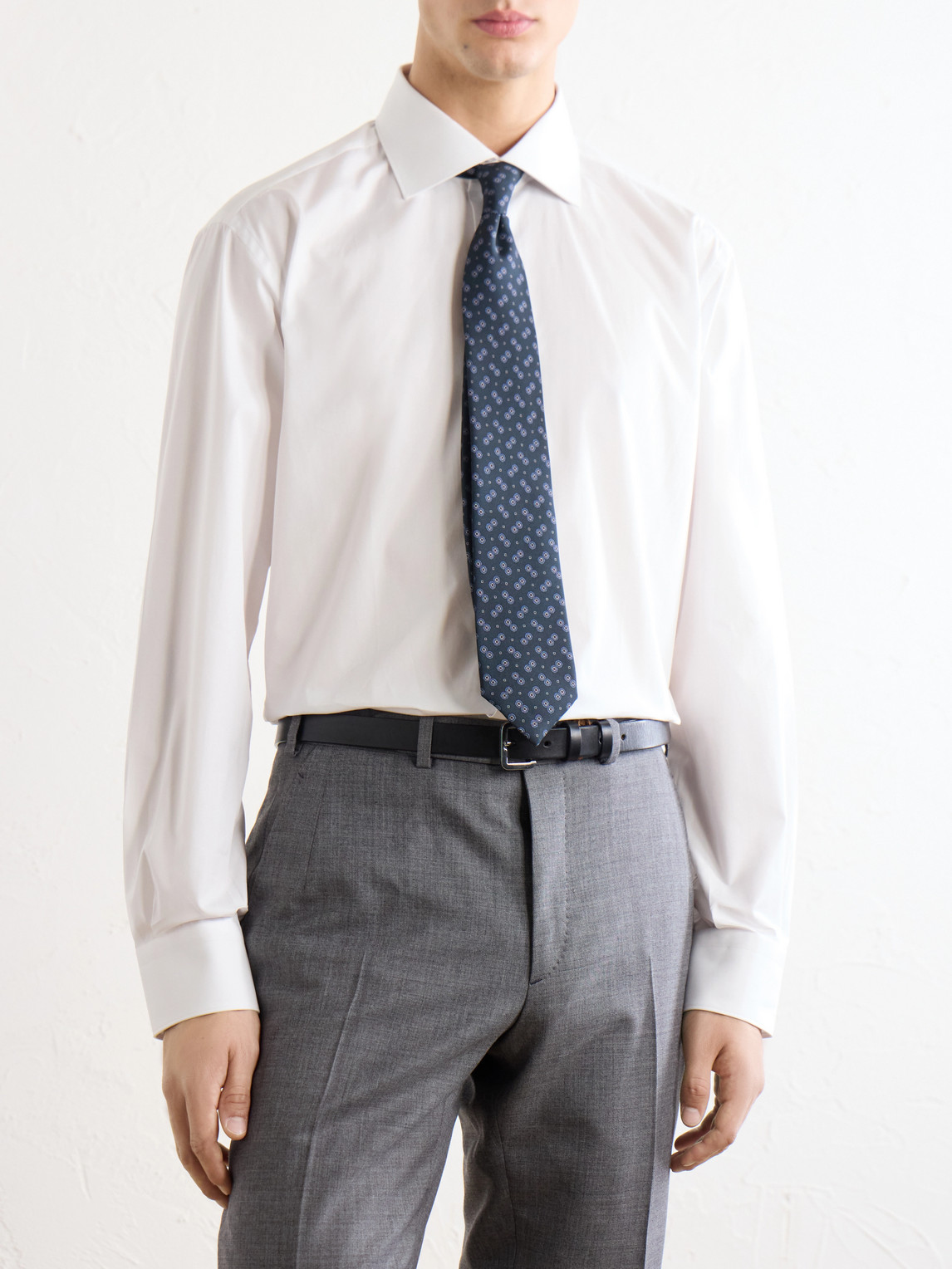 Cutaway-Collar Cotton Shirt