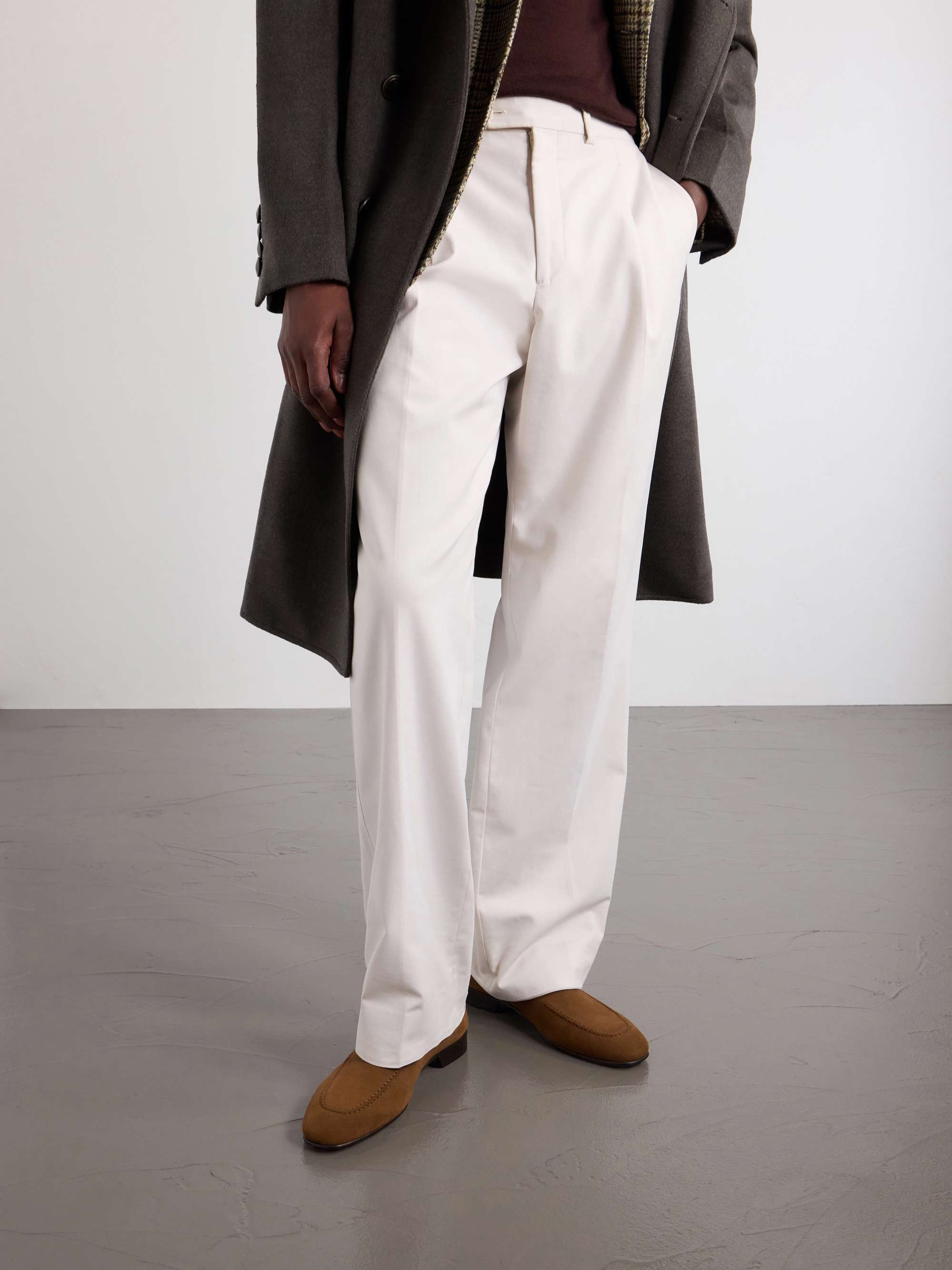 MANOLO BLAHNIK 