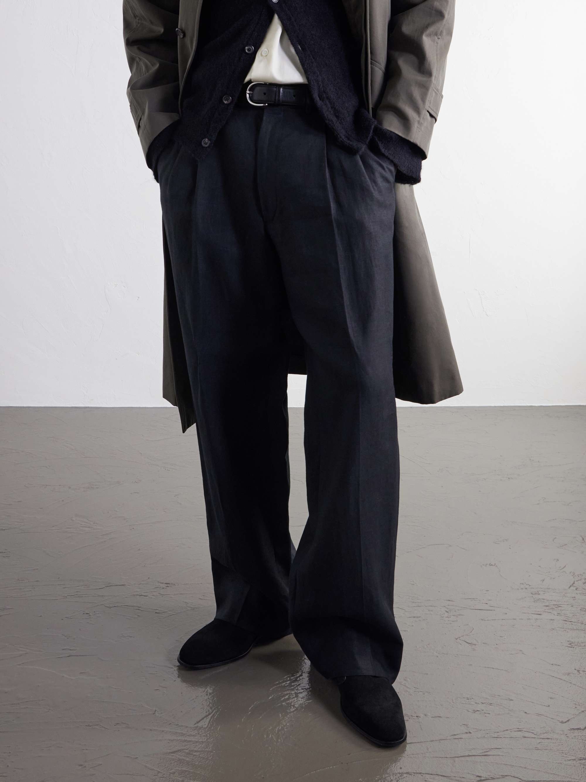 MANOLO BLAHNIK 