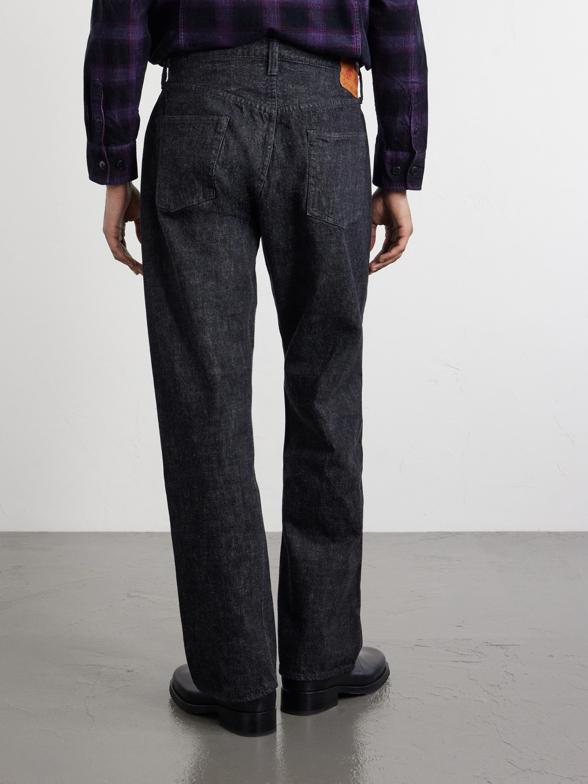 0105Bk Straight-Leg Selvedge Jeans