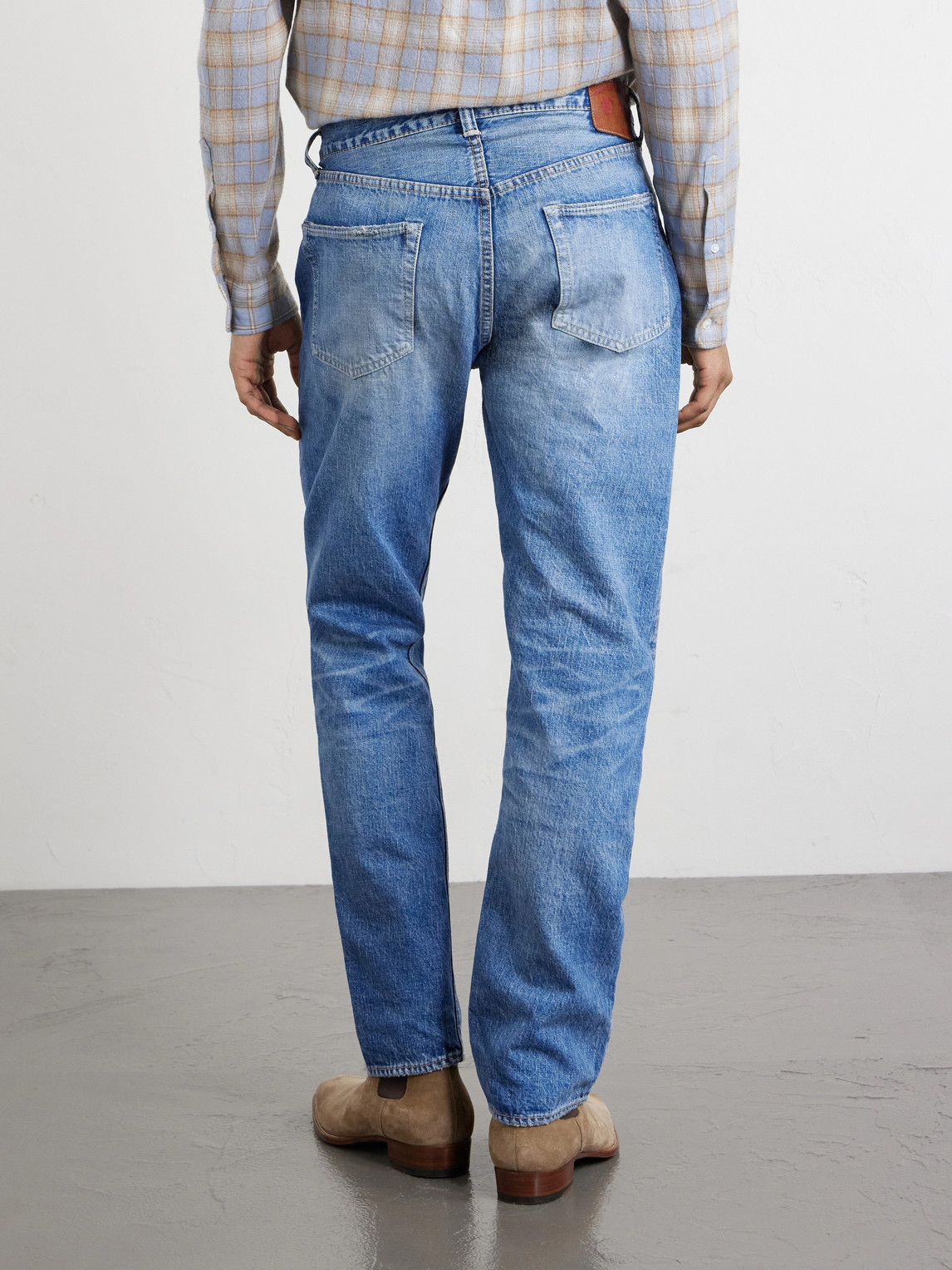 Dartford 1341-1101 Straight-Leg Distressed Selvedge Jeans