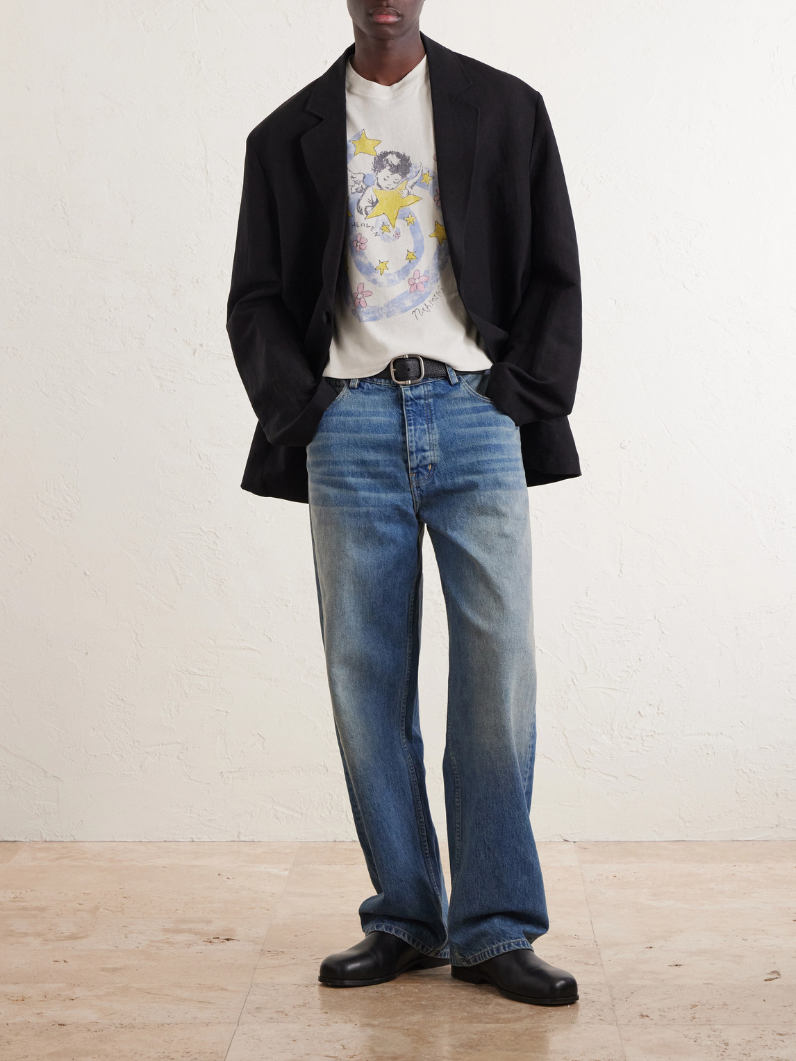 Wide-Leg Jeans