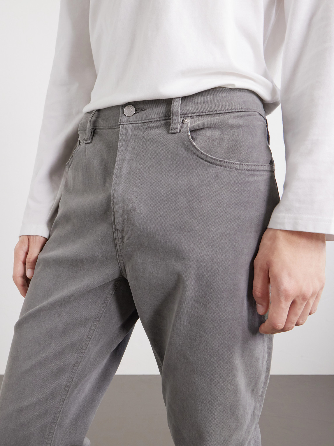 Modern Straight Lyocell-Blend Jeans