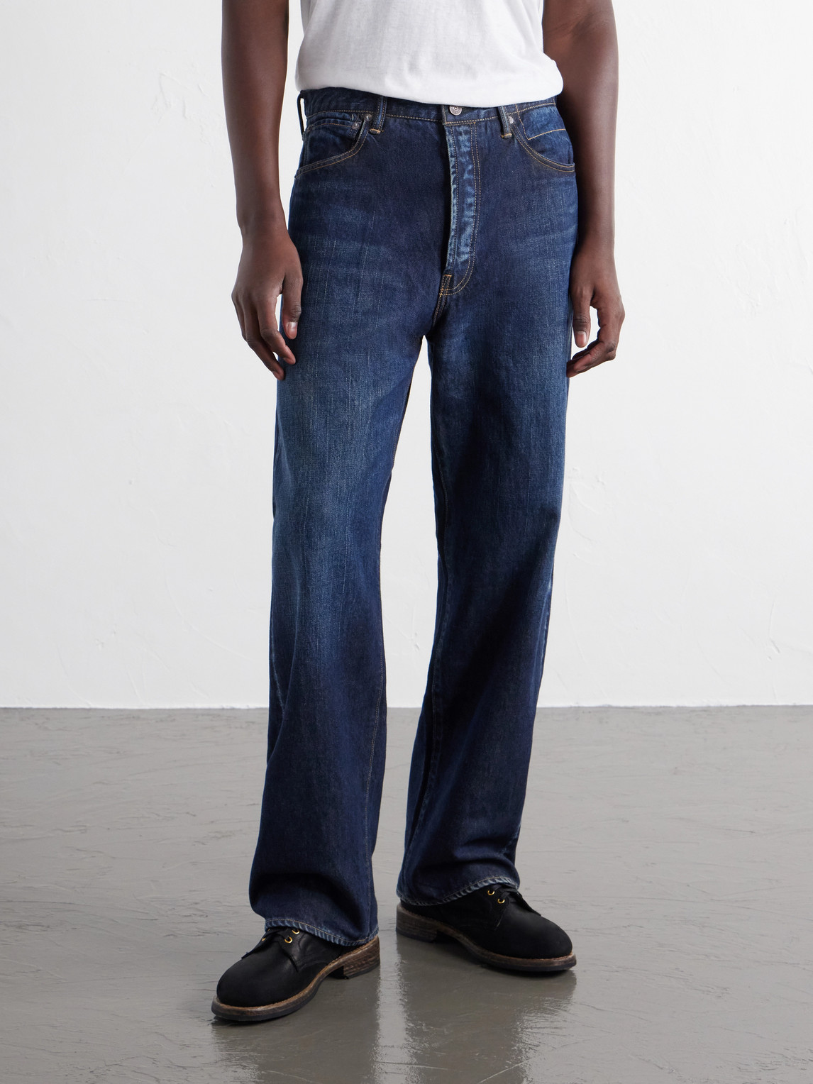 Social Sculpture 01 Wide-Leg Jeans