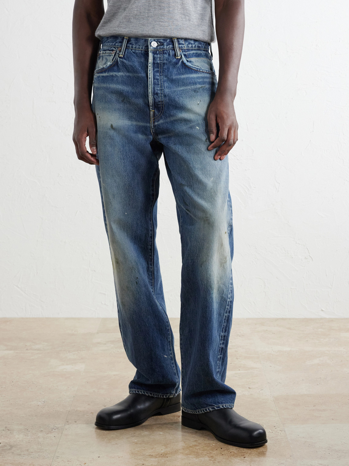 Social Sculpture 01 Wide-Leg Distressed Jeans