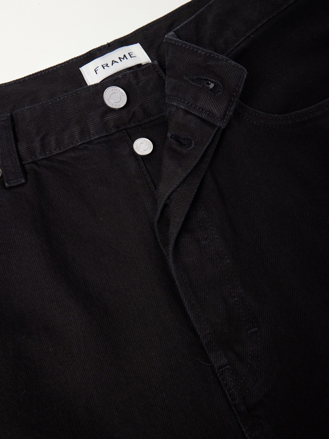 Wide-Leg Jeans