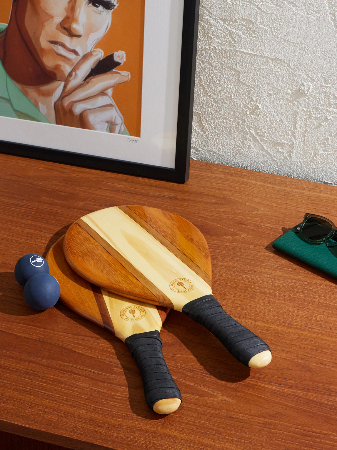 Leblon Wooden Beach Bat and Ball Set — 2