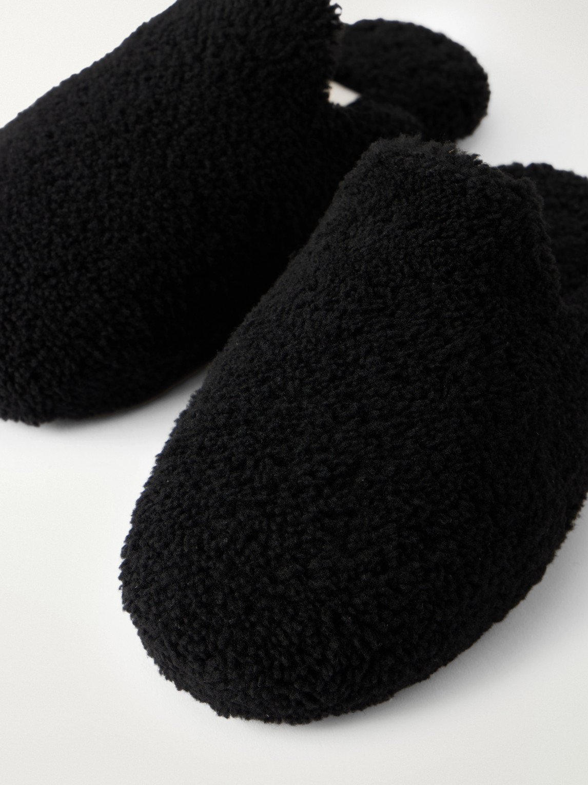 Tekla Shearling Slippers In Black