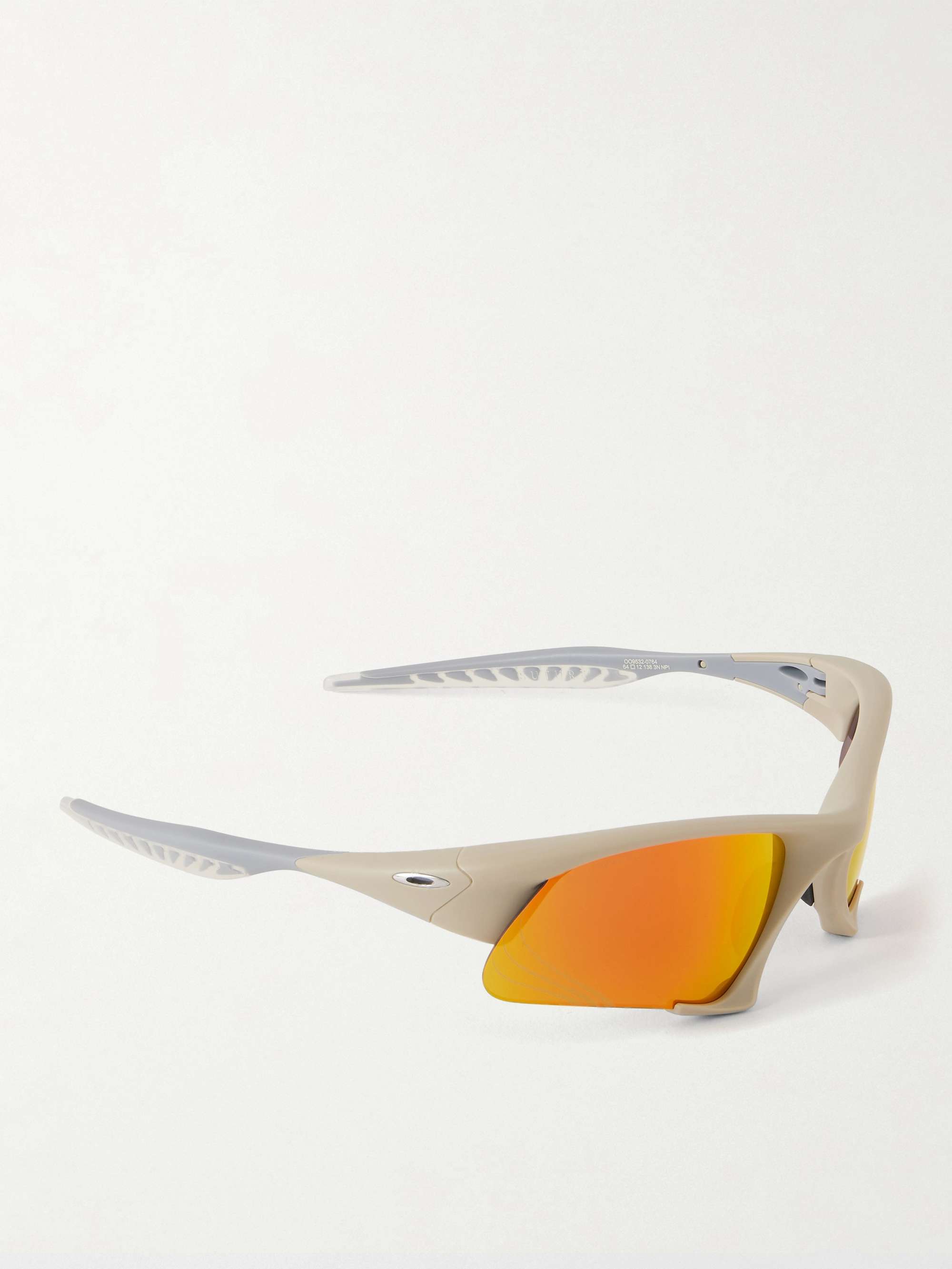 OAKLEY EYEWEAR 