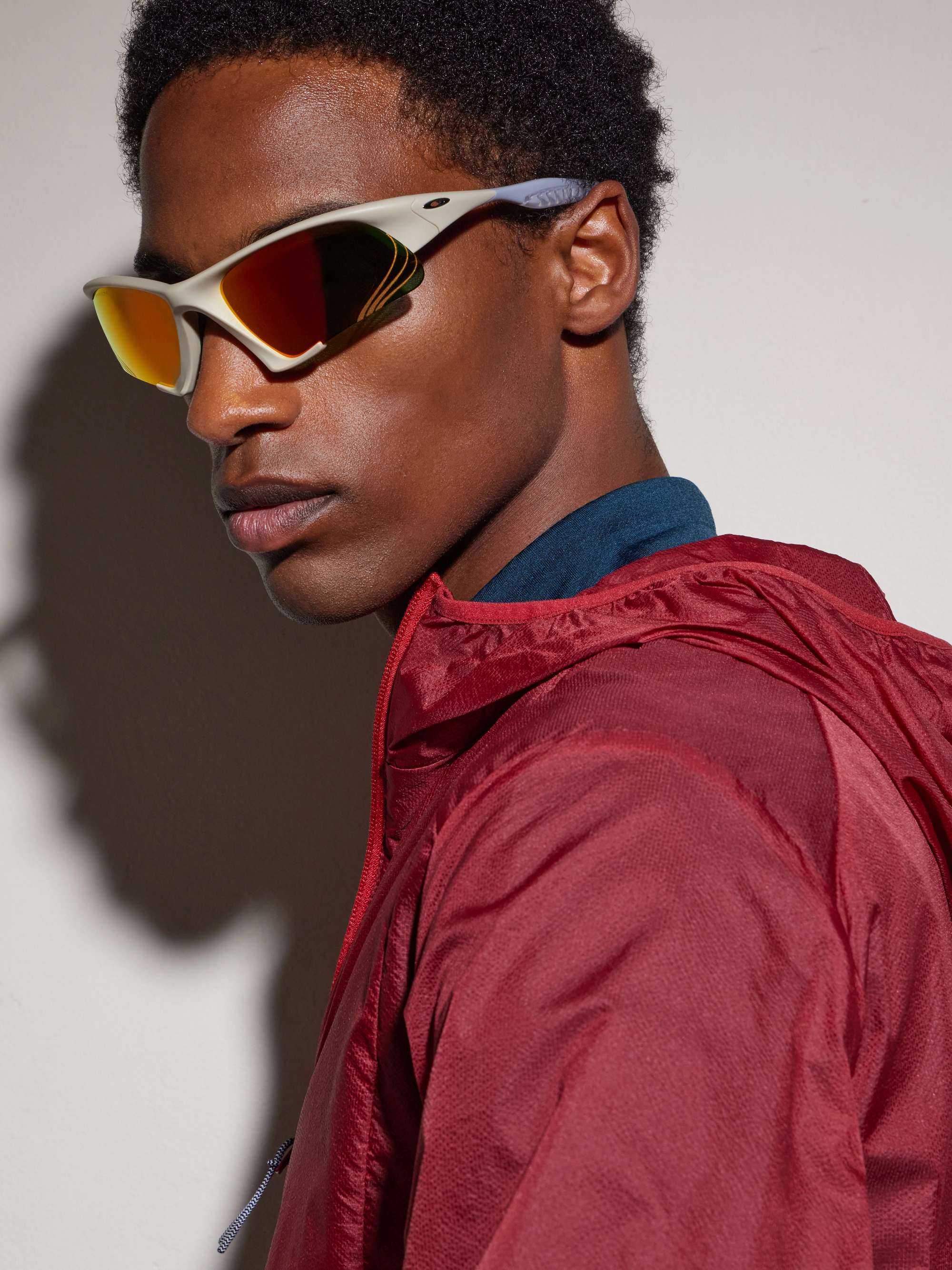 OAKLEY EYEWEAR 