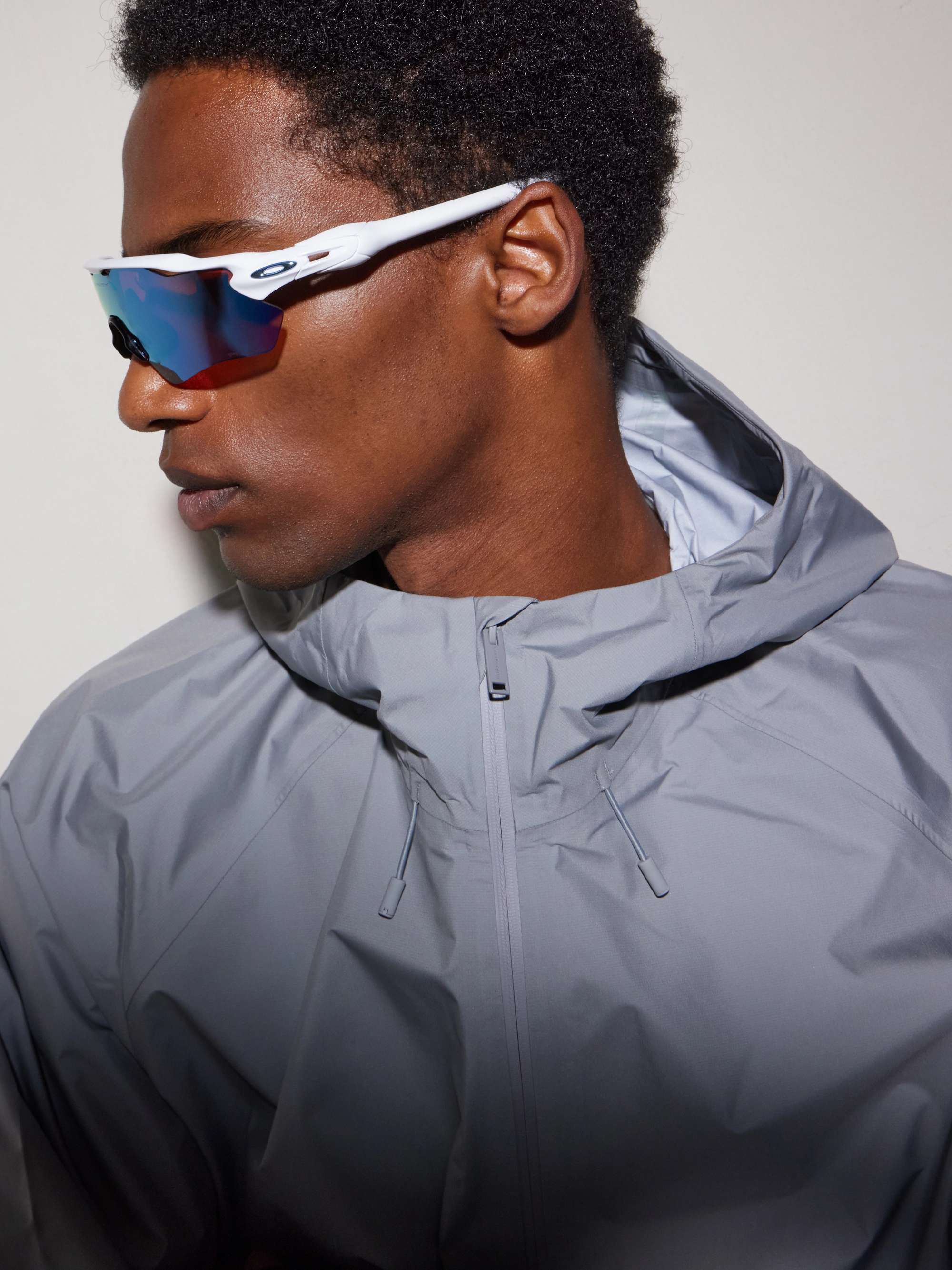 OAKLEY EYEWEAR 