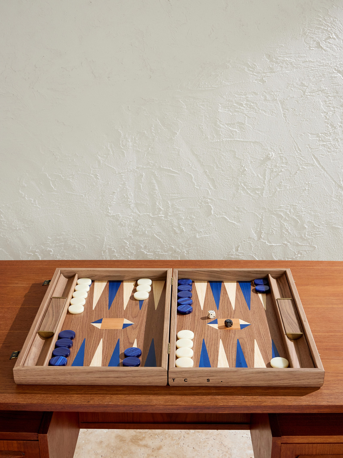Milos Wood Travel Backgammon Set