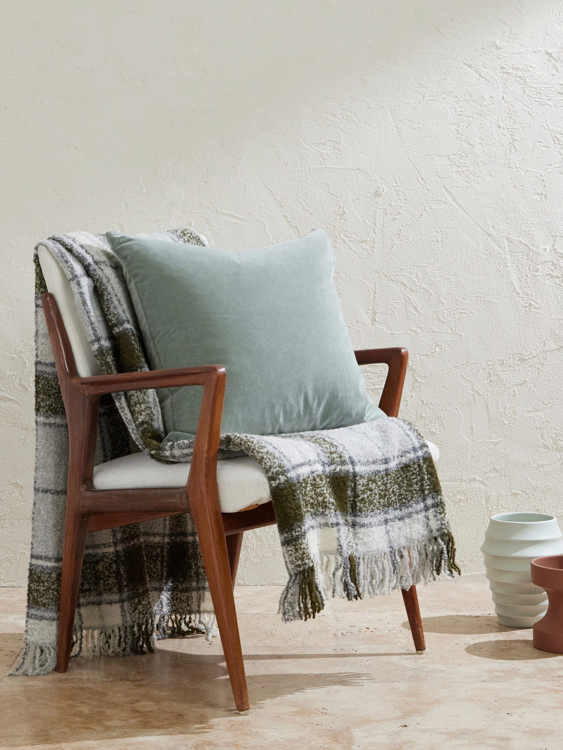 Fringed Checked Alpaca Wool-Blend Bouclé Throw — 2