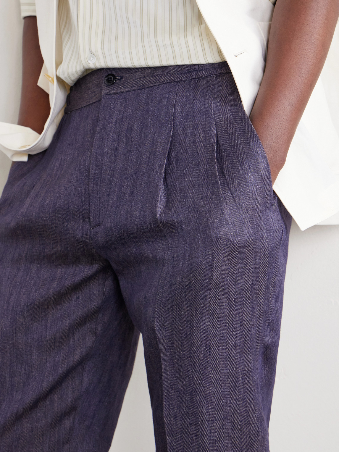 Straight-Leg Linen Trousers