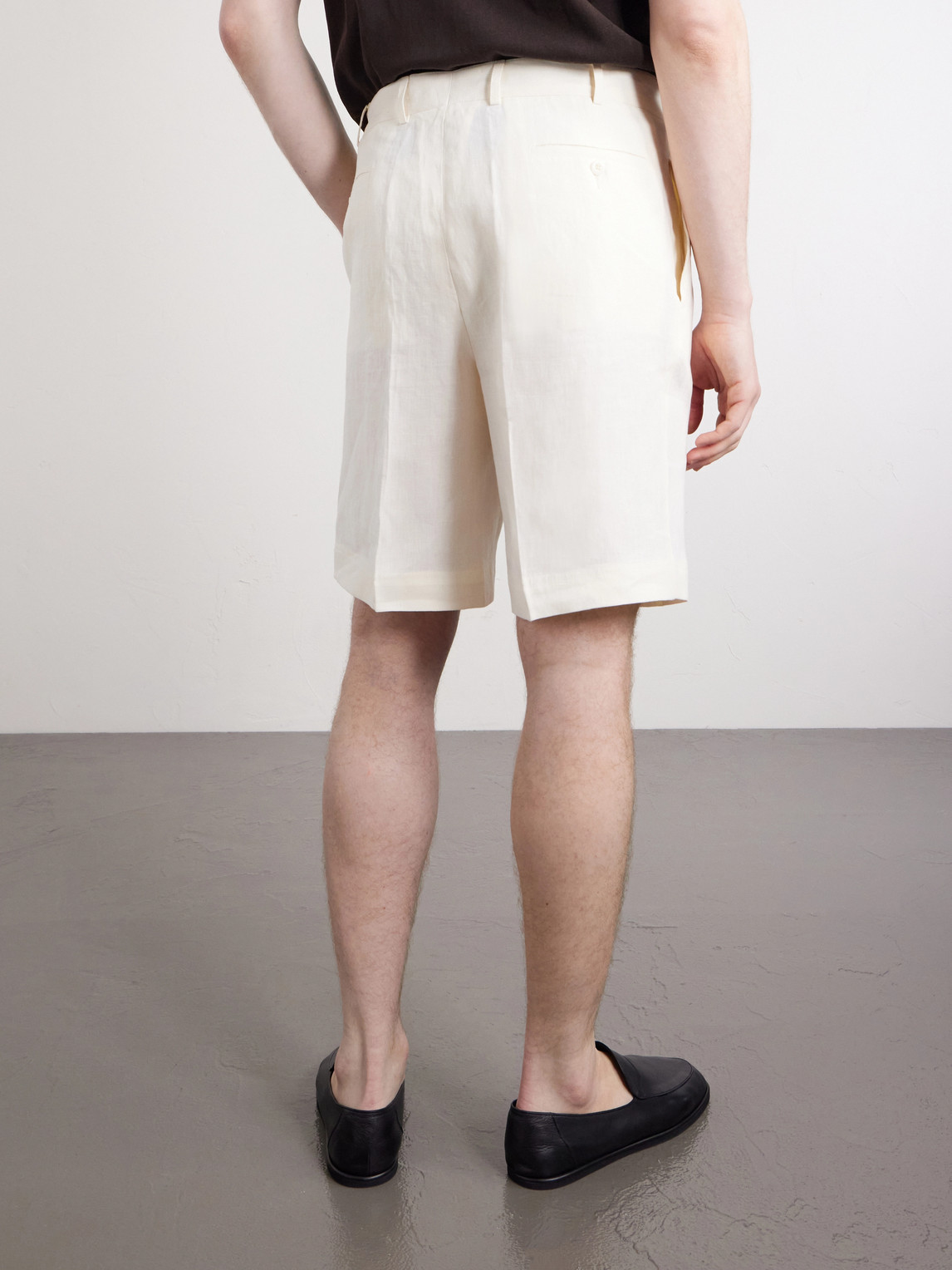  Rubinacci - Straight-leg Pleated Cotton Shorts - Men - White - It 46 