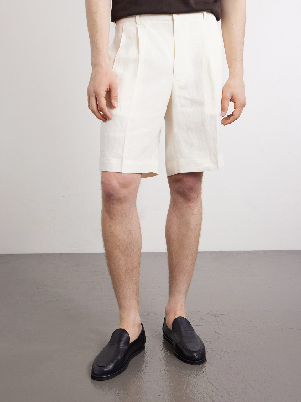  Rubinacci - Straight-leg Pleated Cotton Shorts - Men - White - It 46 