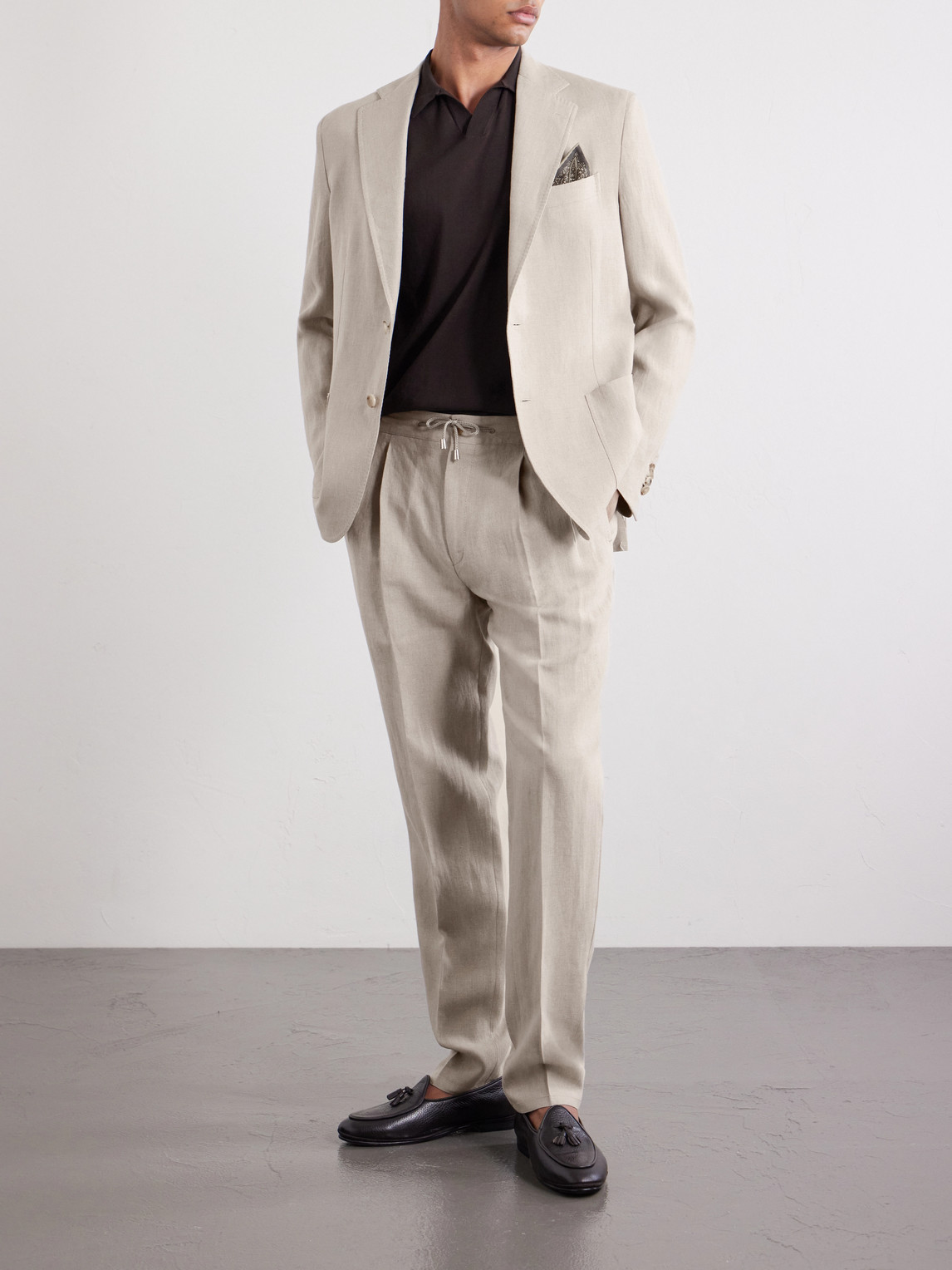 Straight-Leg Pleated Linen Suit Trousers