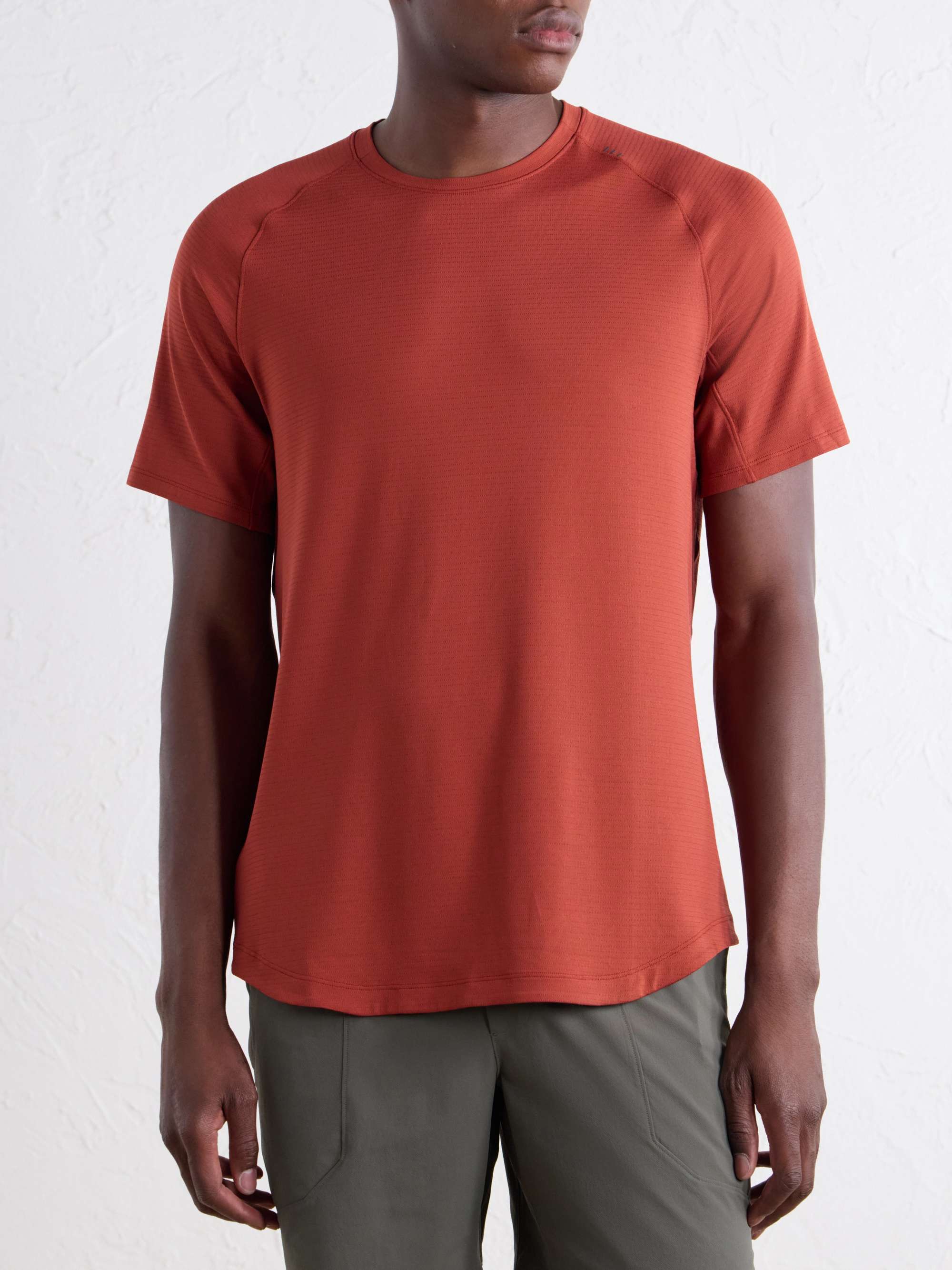 LULULEMON 