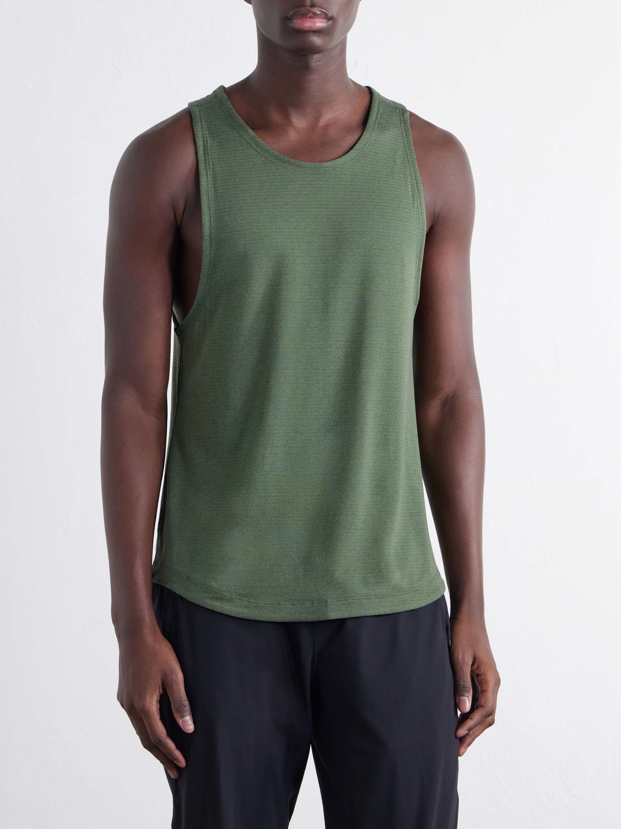 LULULEMON 