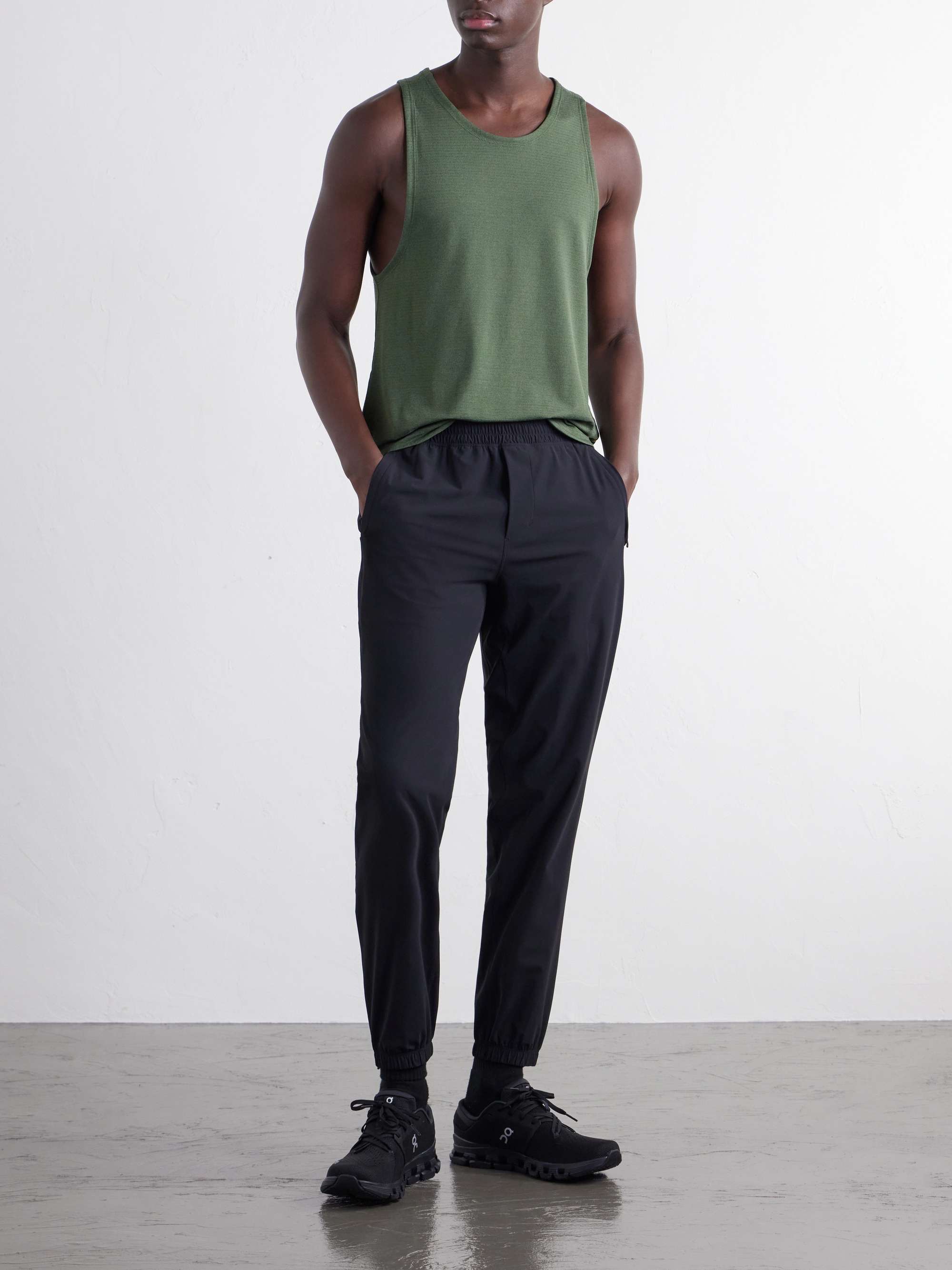 LULULEMON 