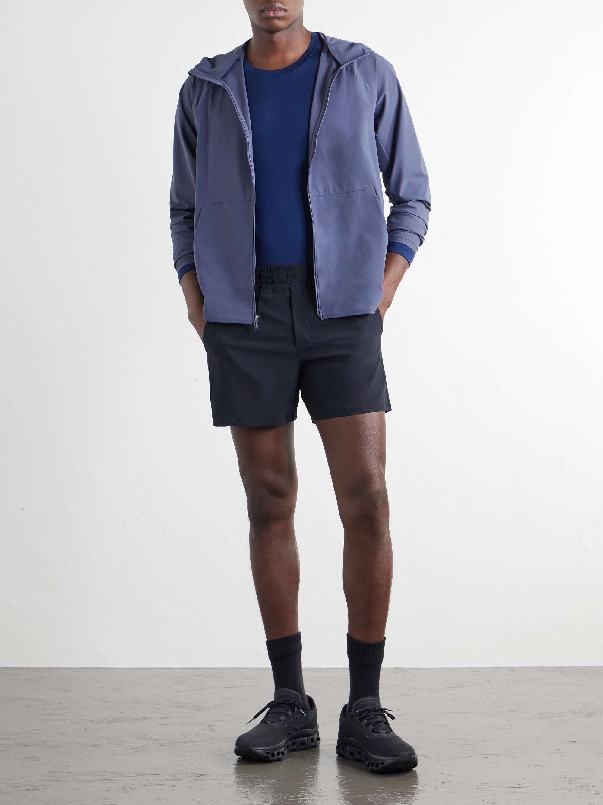 LULULEMON 