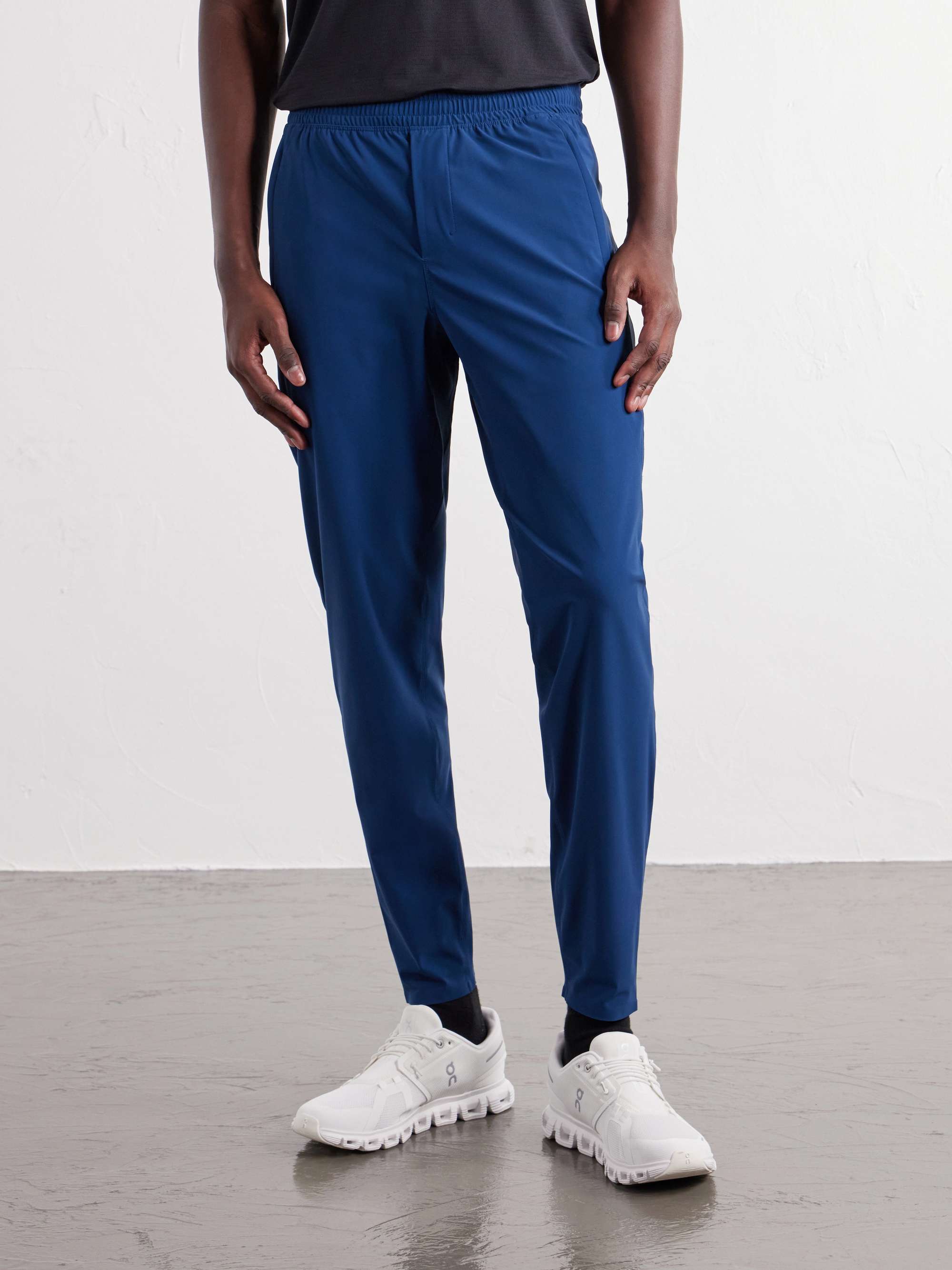 LULULEMON 